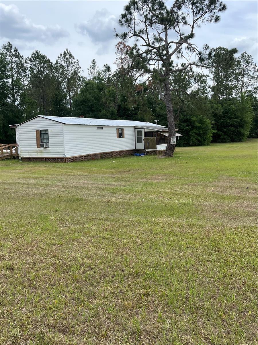 12482 161st Rd Property Photo 2