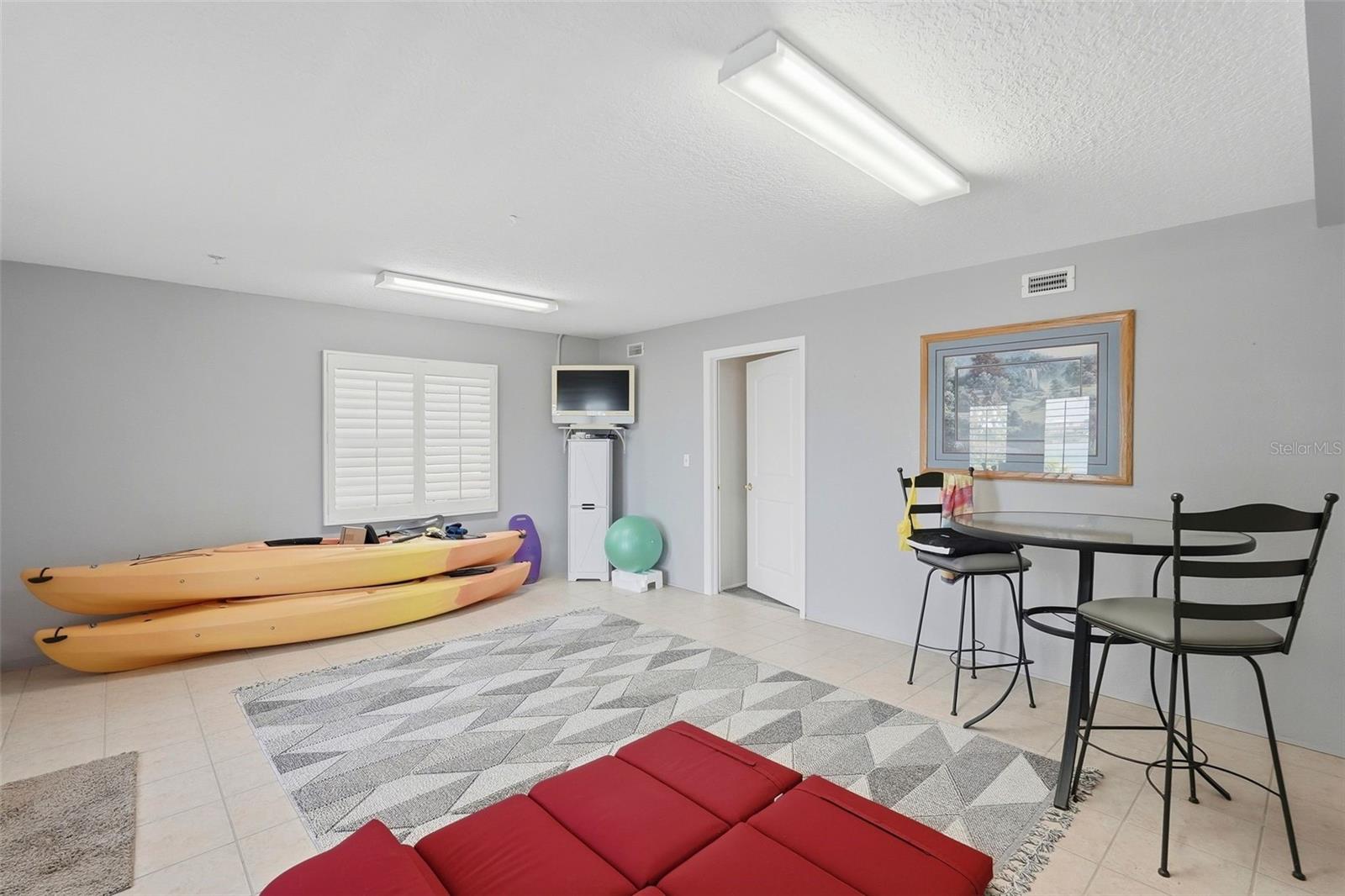 200 Brightwater Dr #10 Property Photo 33