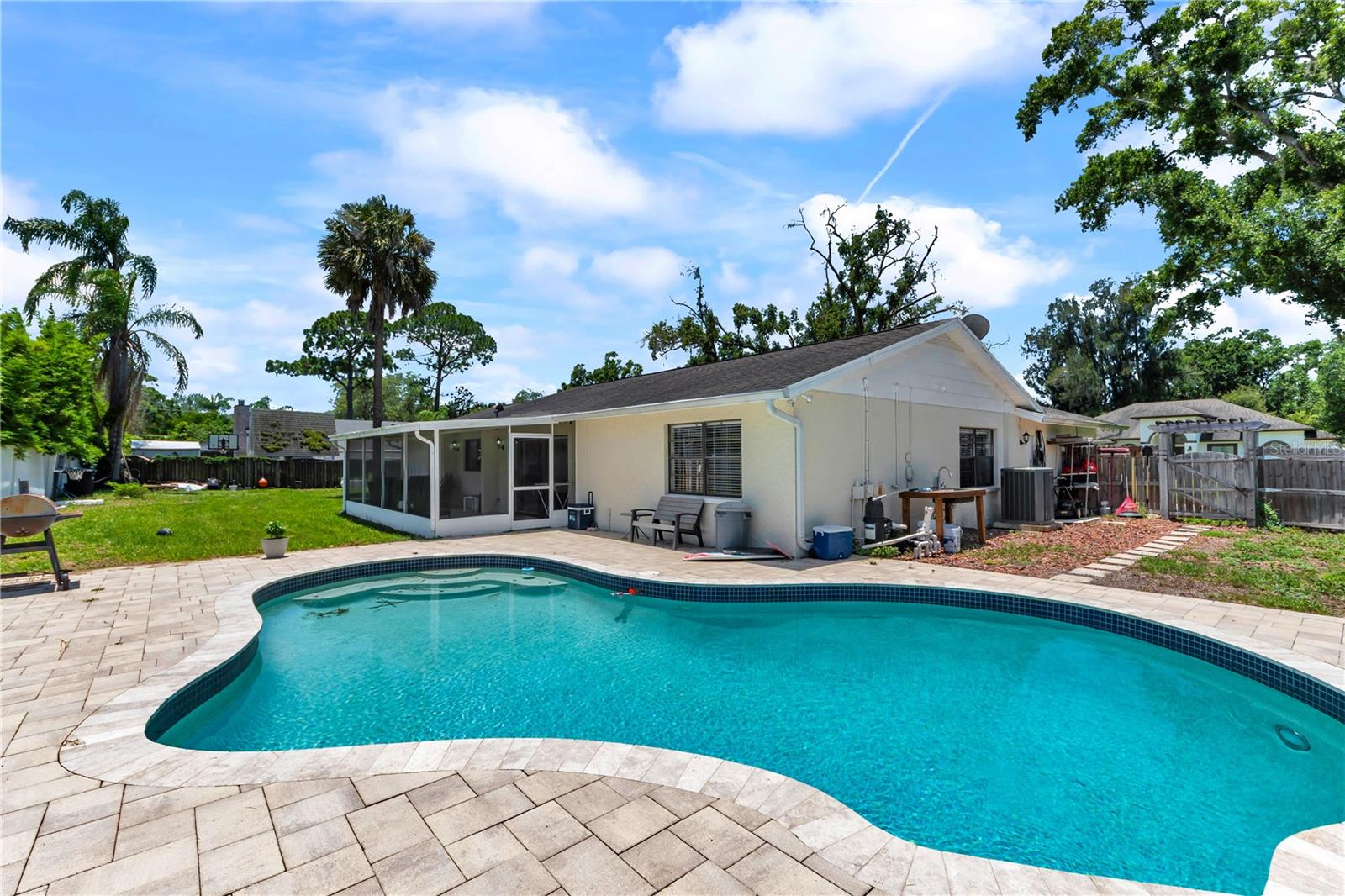 13603 Westshire Dr Property Photo 13