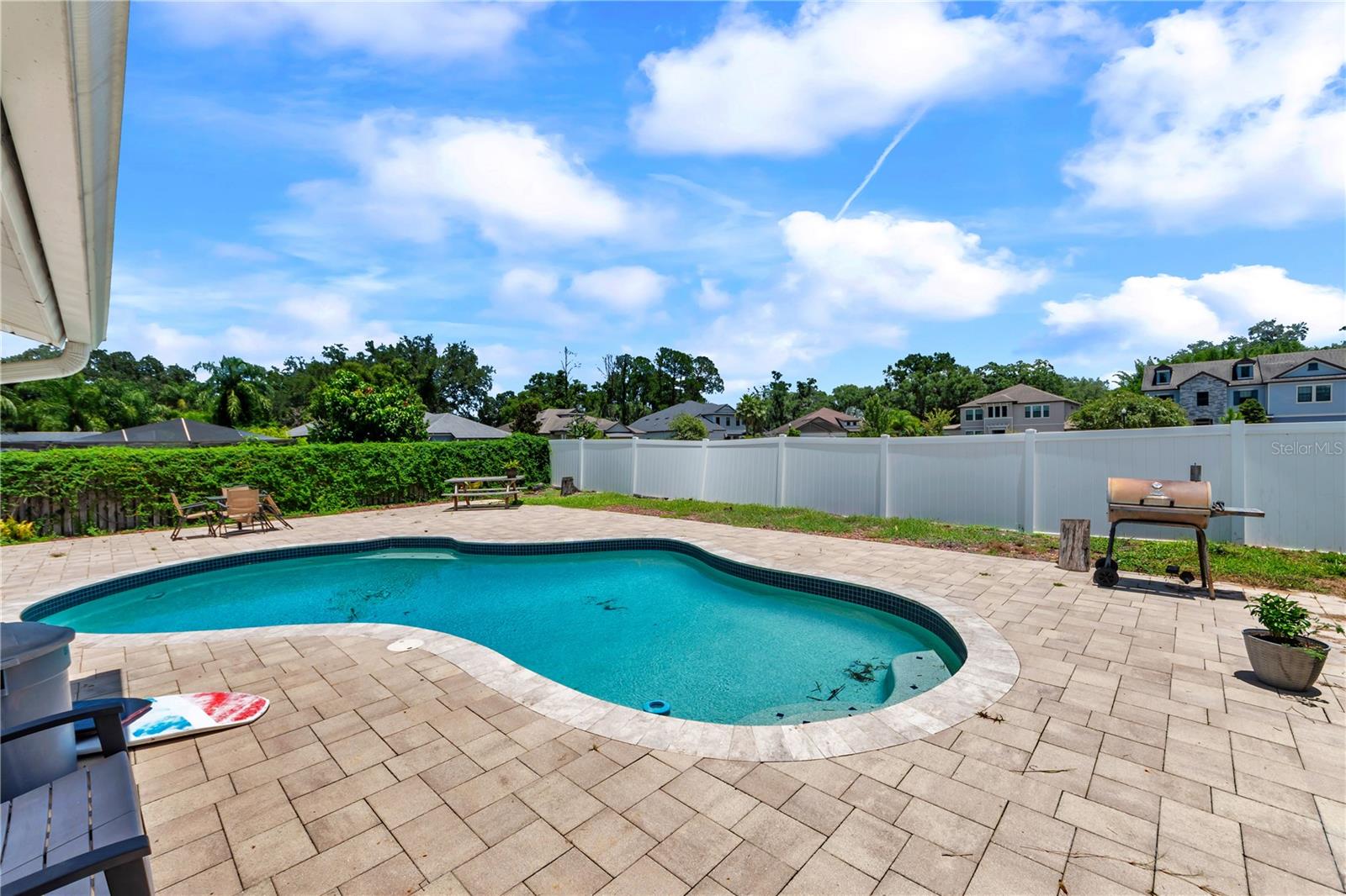 13603 Westshire Dr Property Photo 16
