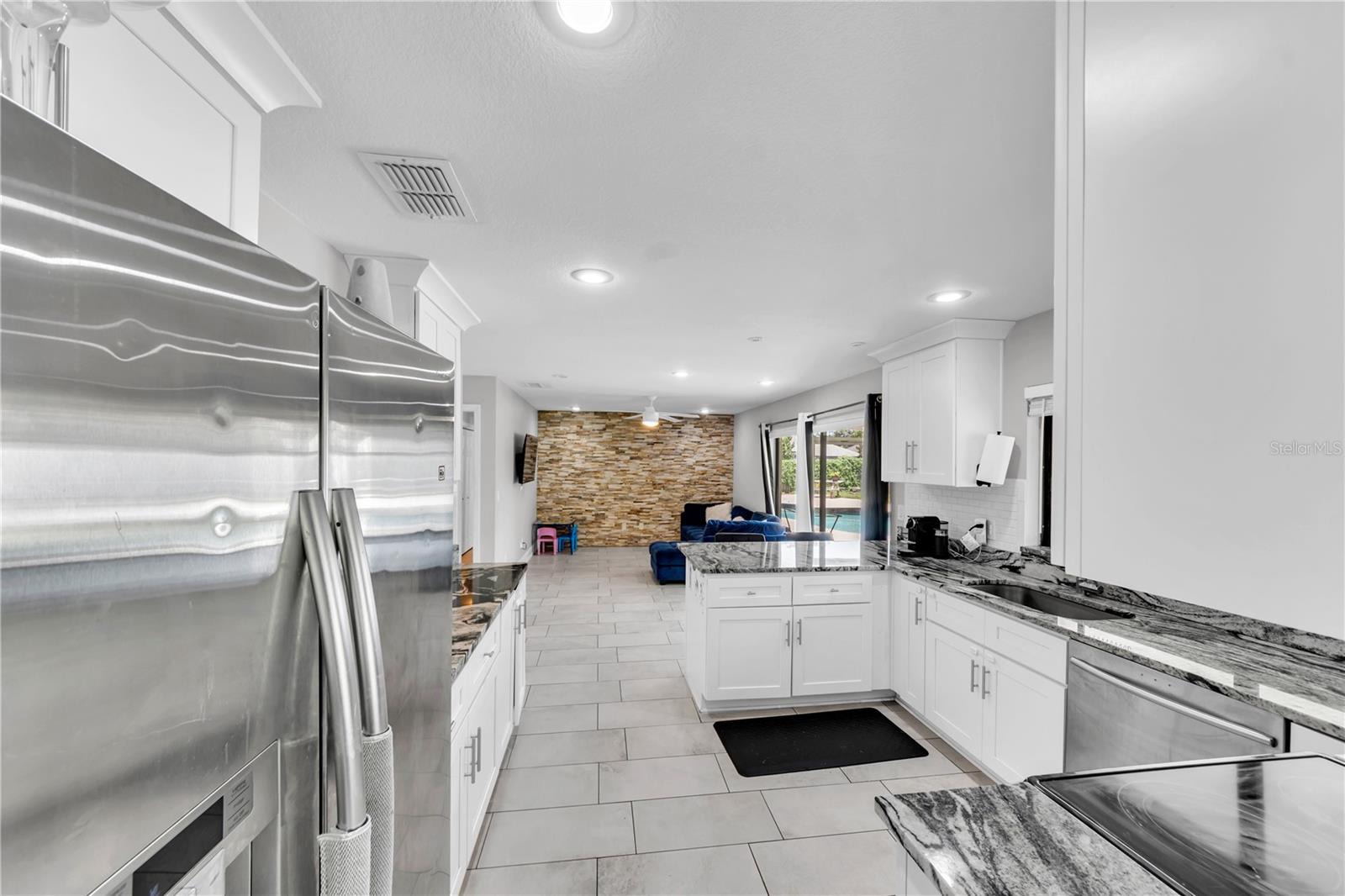 13603 Westshire Dr Property Photo 30