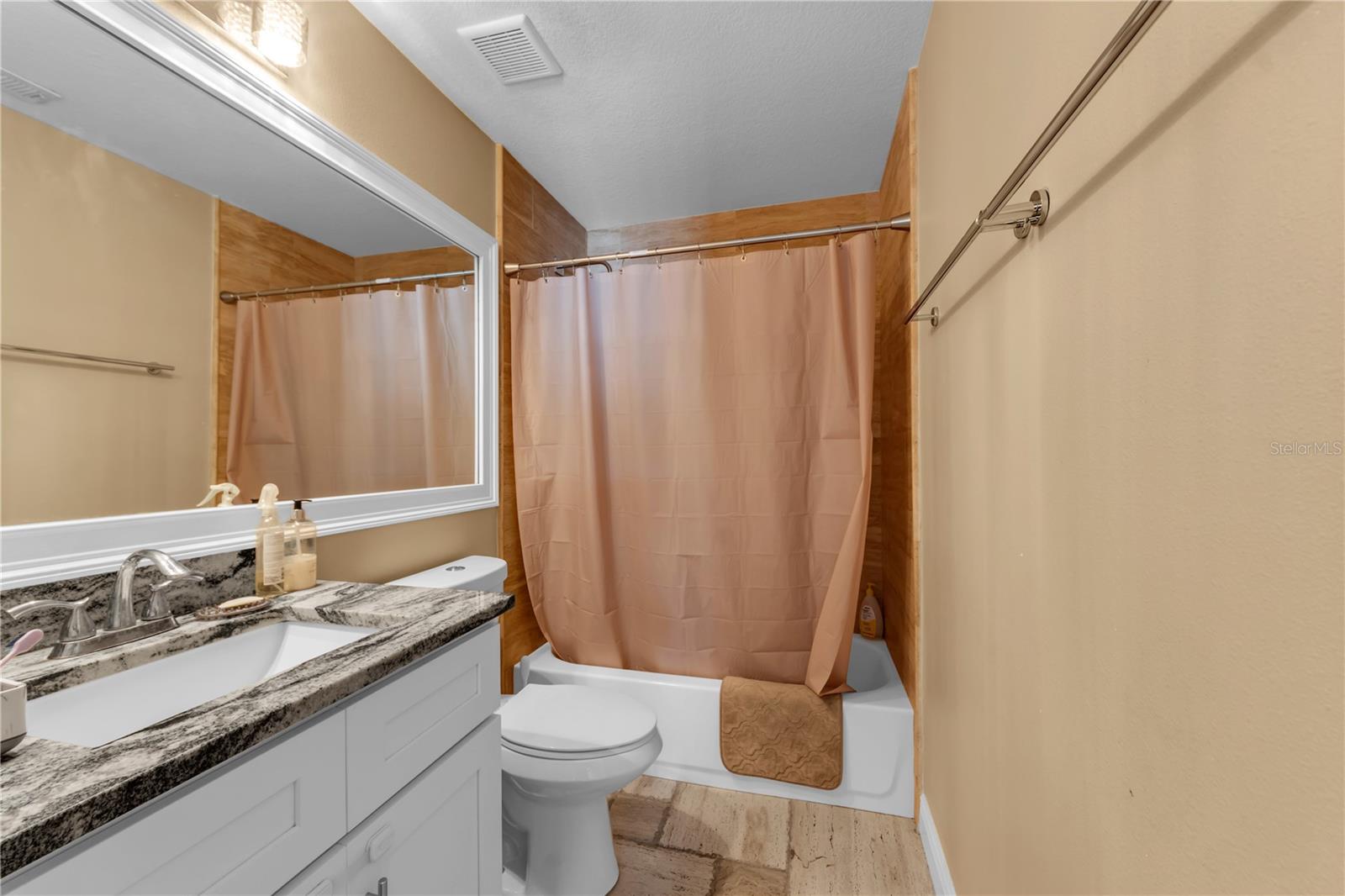 13603 Westshire Dr Property Photo 44