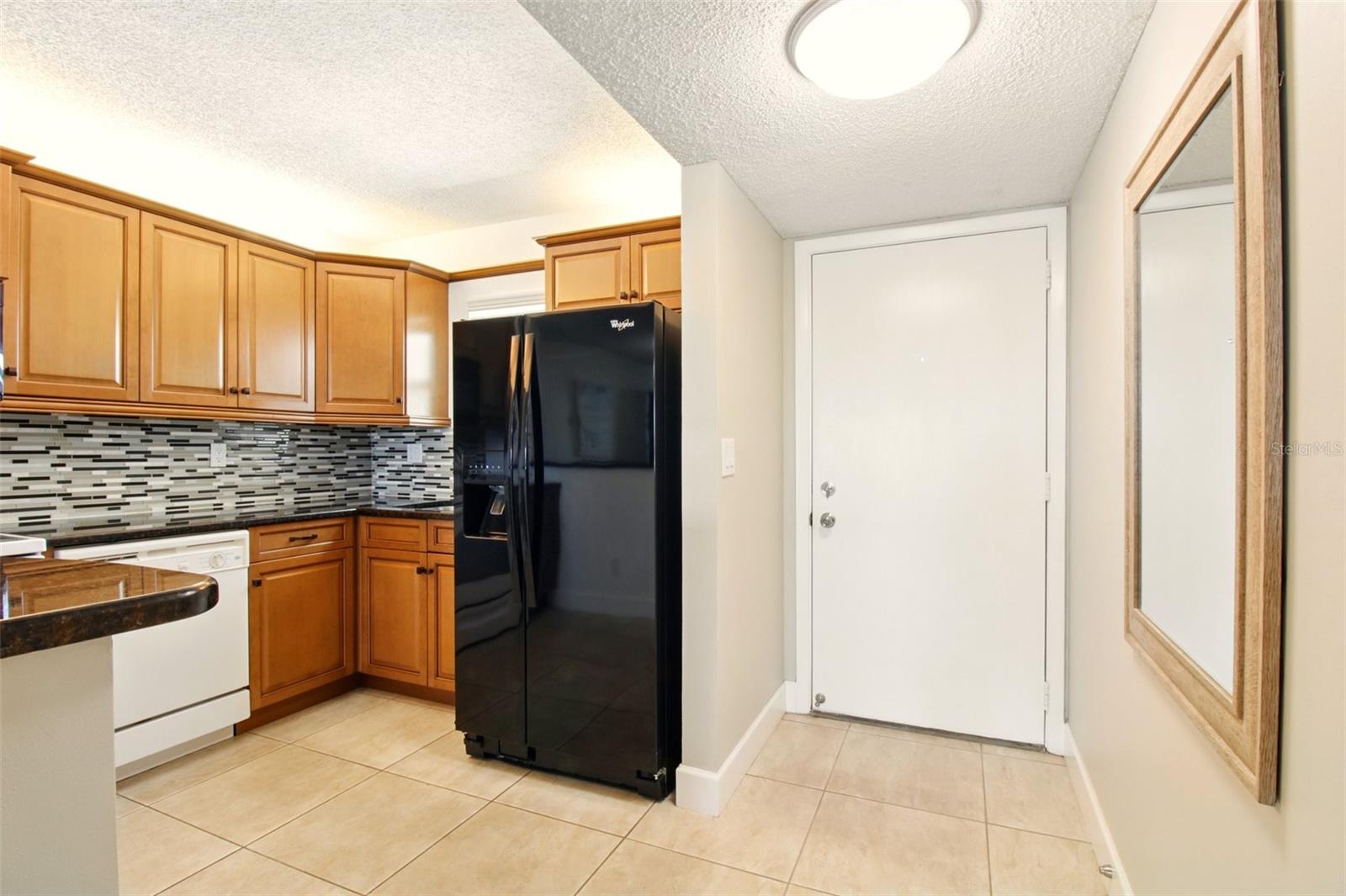 7625 Sun Island Dr S #304 Property Photo 7
