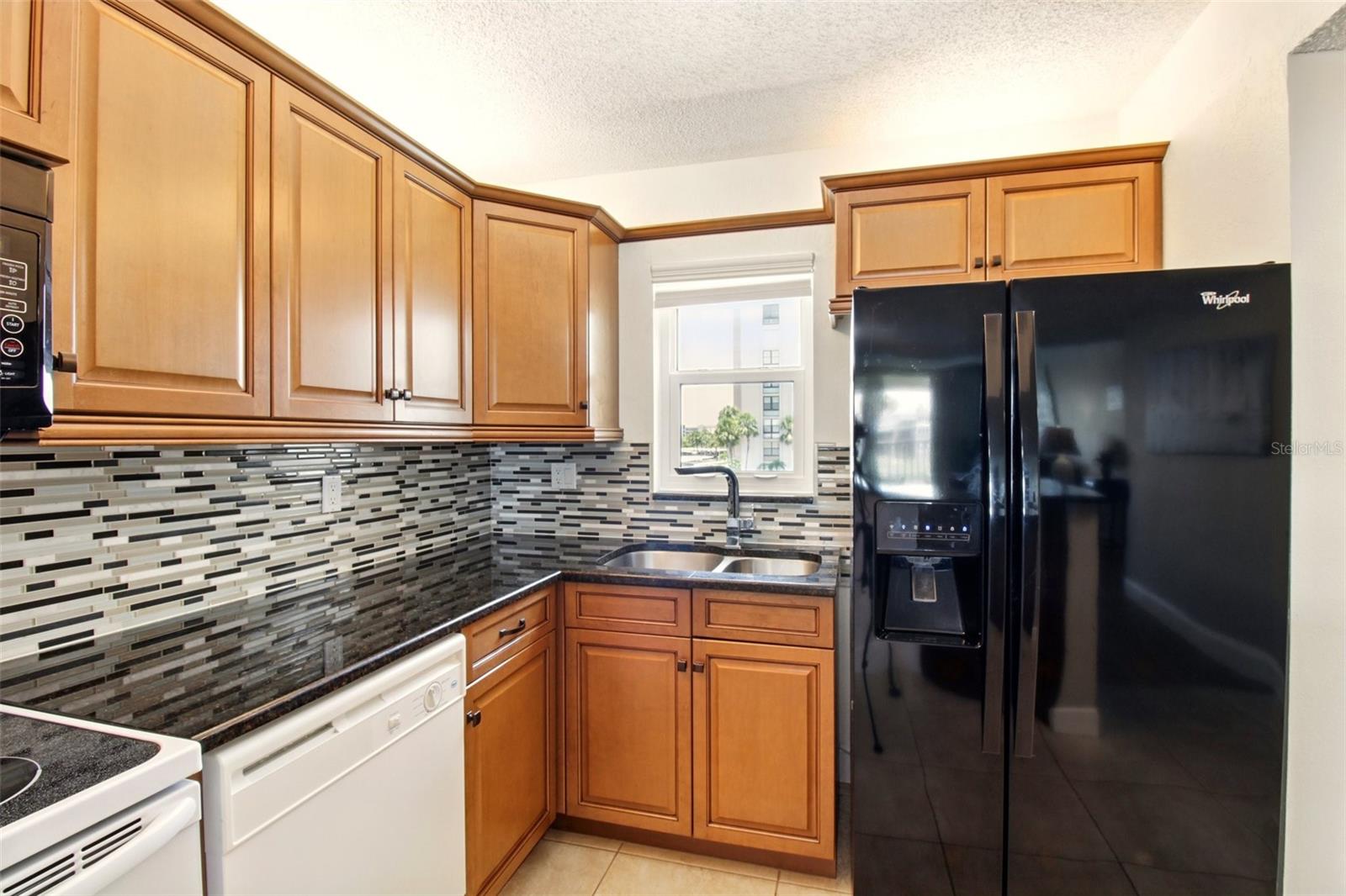 7625 Sun Island Dr S #304 Property Photo 10