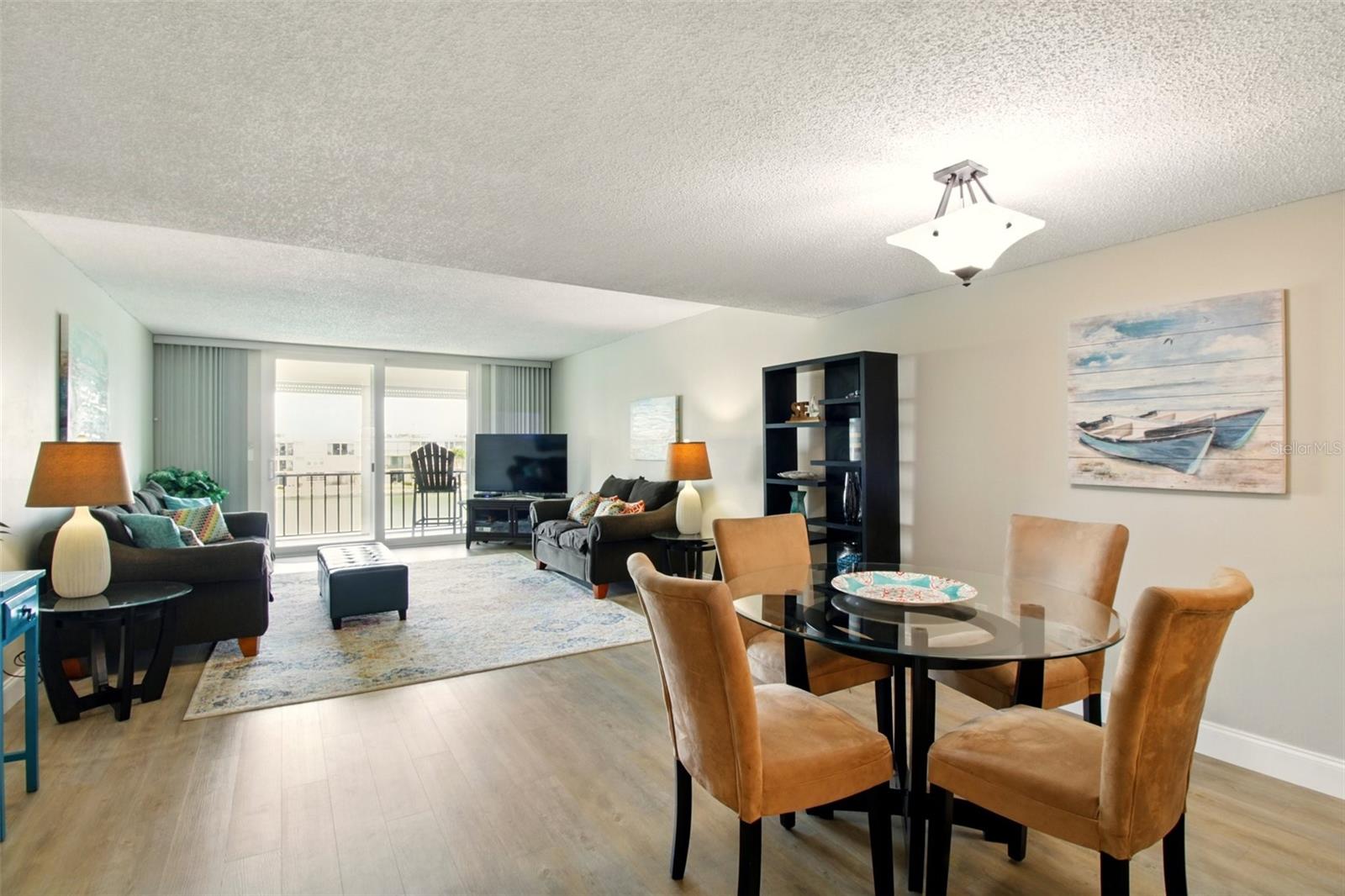 7625 Sun Island Dr S #304 Property Photo 11