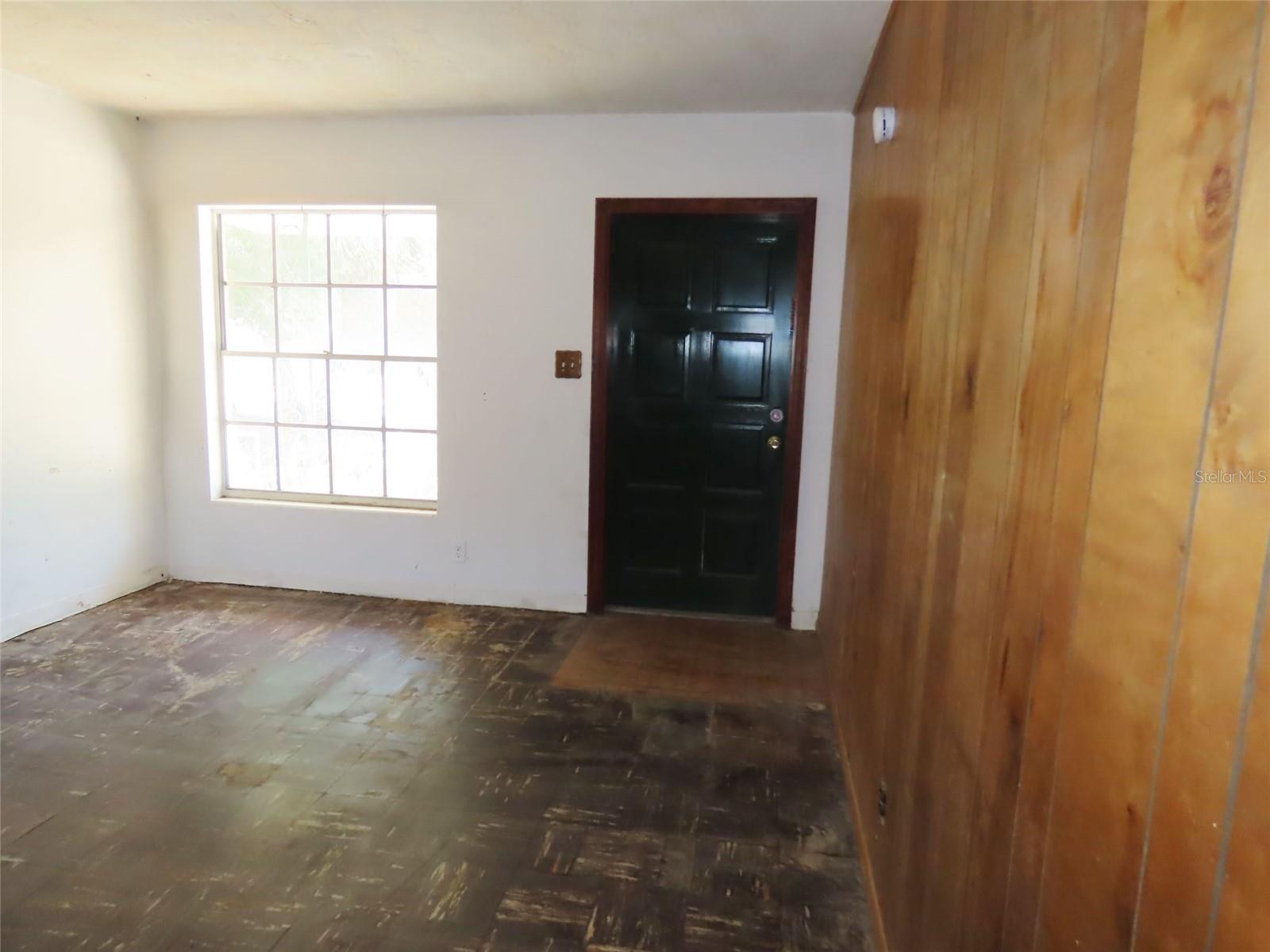 3911 W Leila Ave Property Photo 11