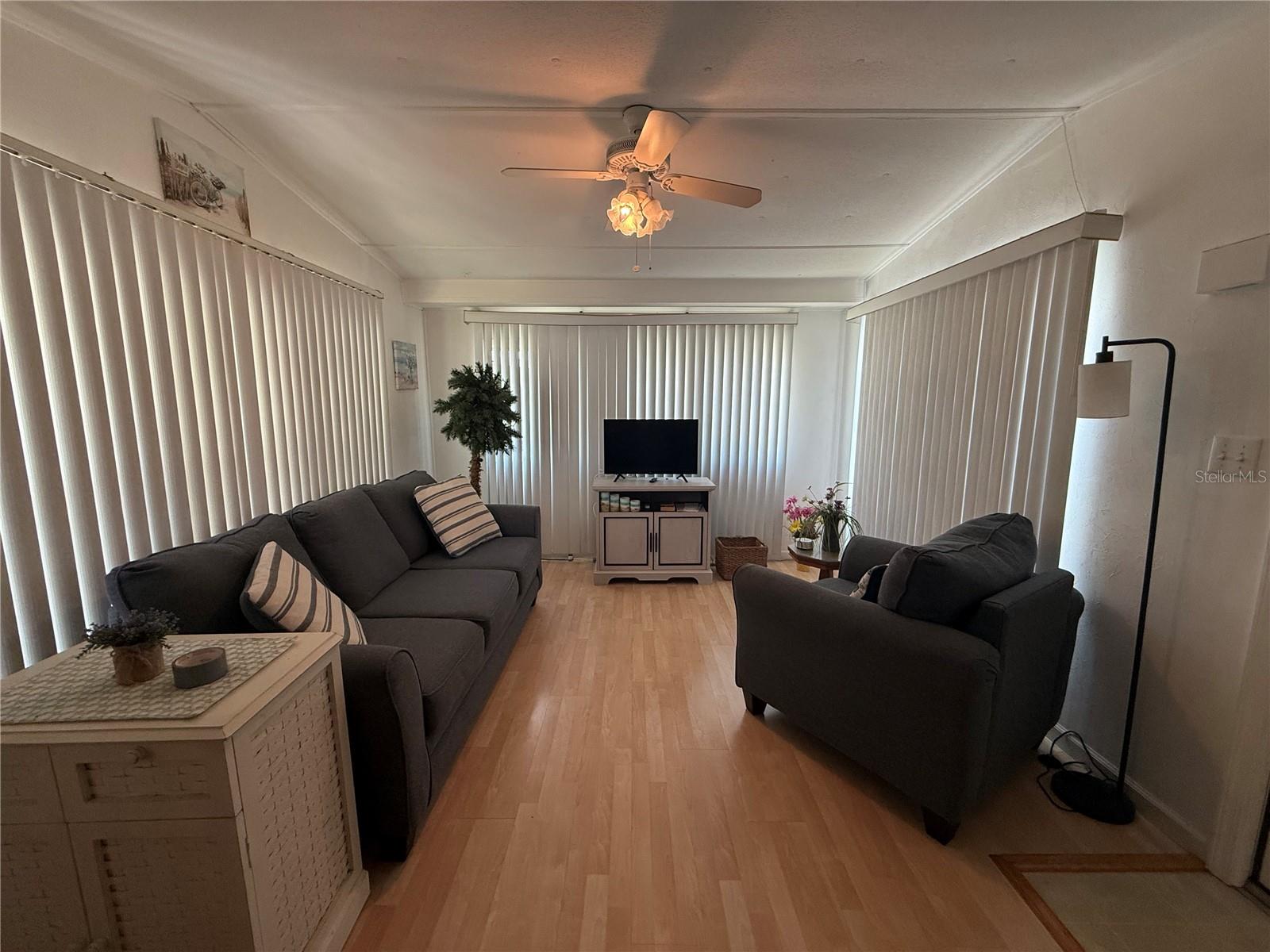 12674 Seminole Blvd #s18 Property Photo 4