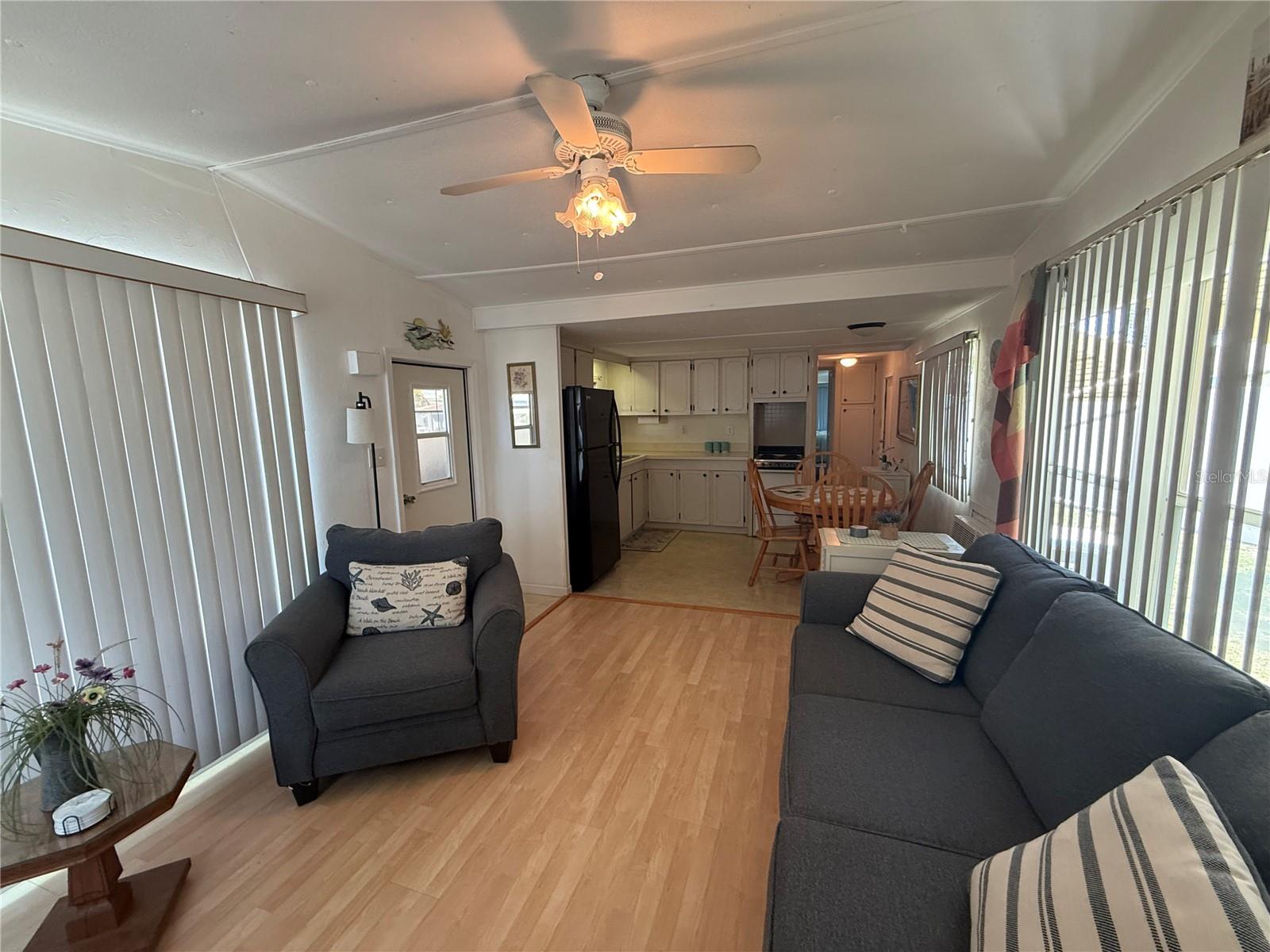 12674 Seminole Blvd #s18 Property Photo 6