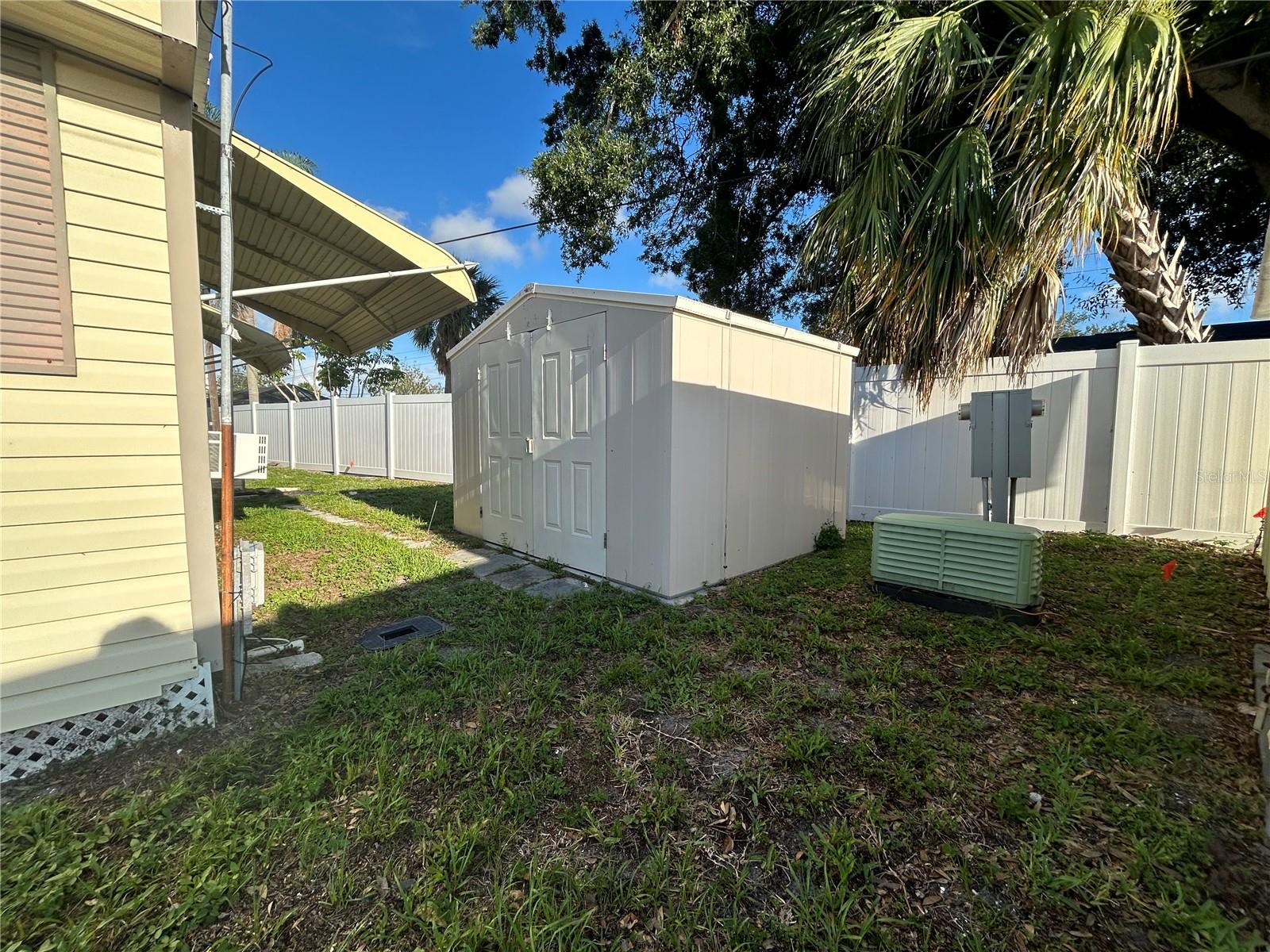 12674 Seminole Blvd #s18 Property Photo 21