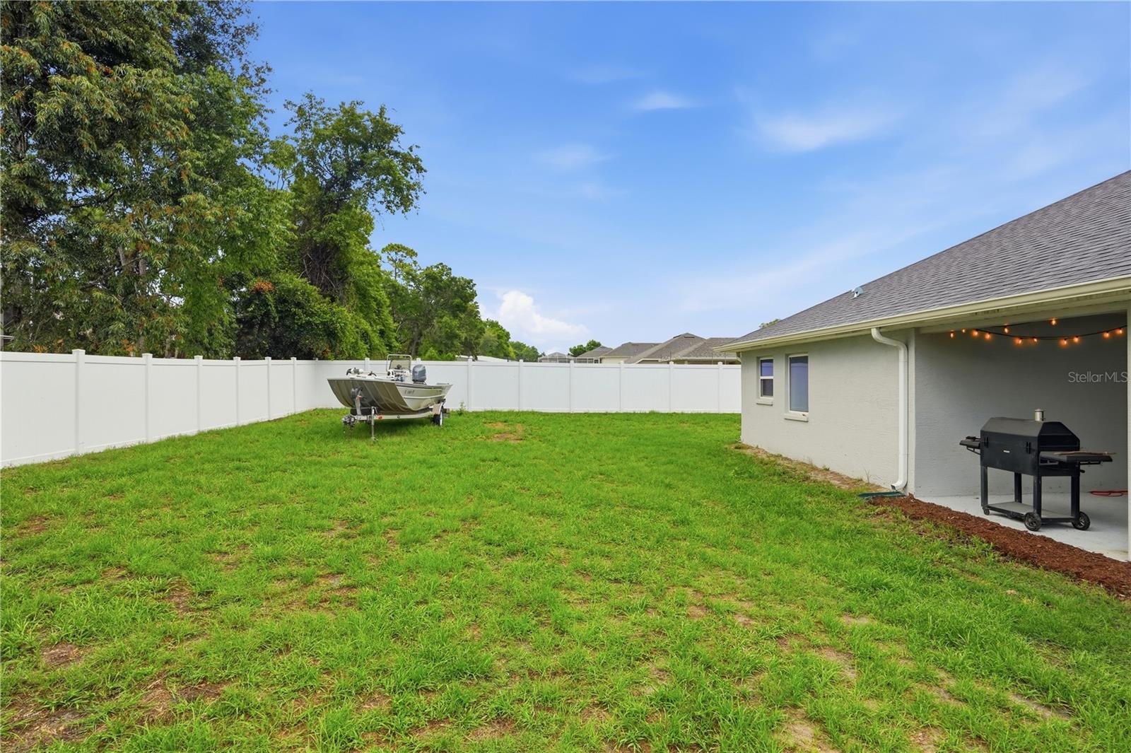 12847 Hilary St Property Photo 35