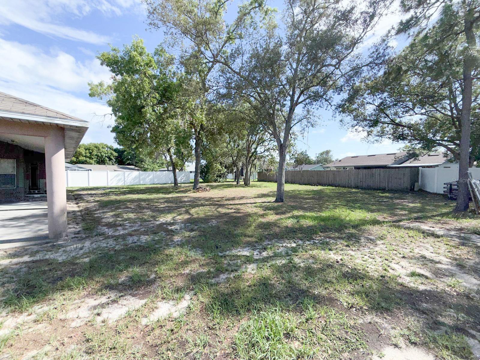 8414 Bay Dr Property Photo 9