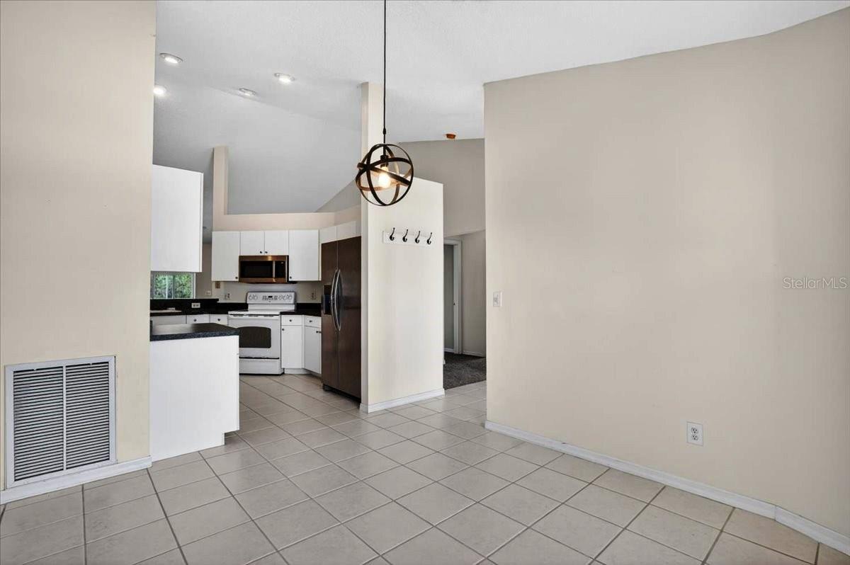 7122 87th Ln E Property Photo 6