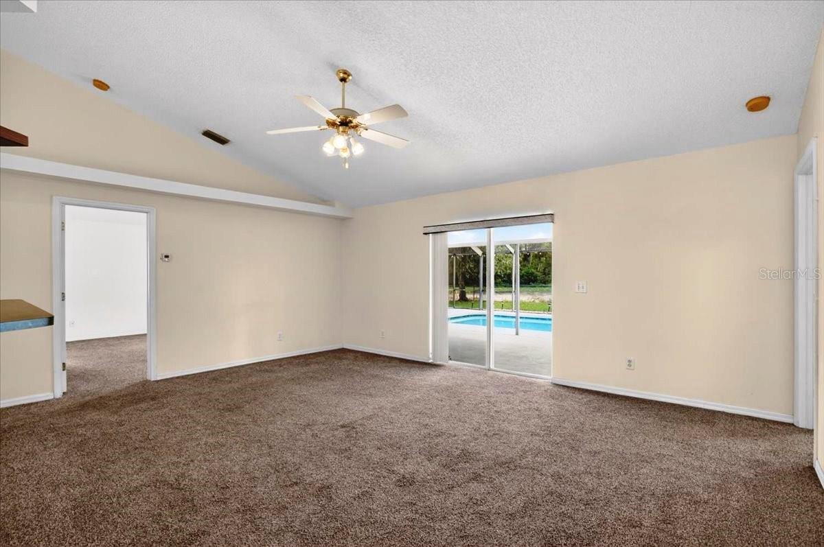 7122 87th Ln E Property Photo 12