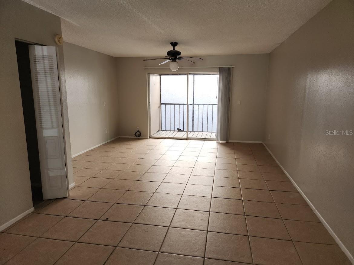 5507 Pokeweed Ct #c Property Photo 3