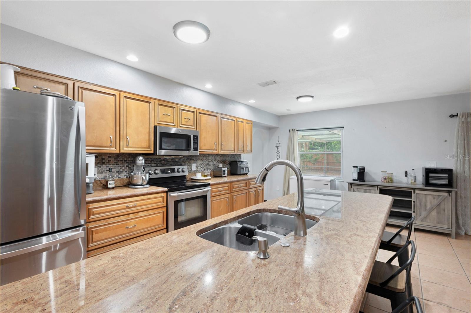10951 Peppertree Ln Property Photo 20
