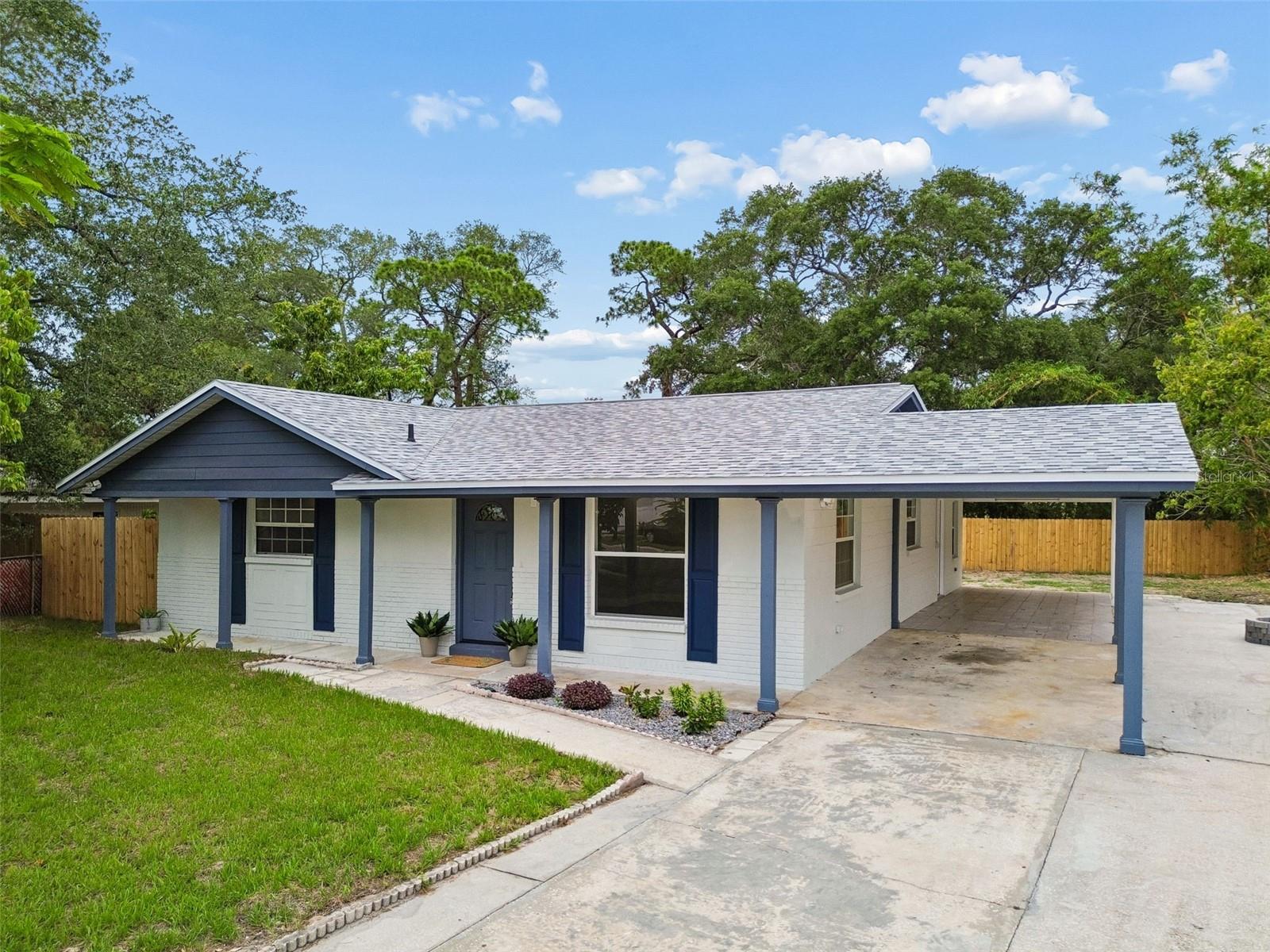 6532 S West Shore Cir Property Photo 1