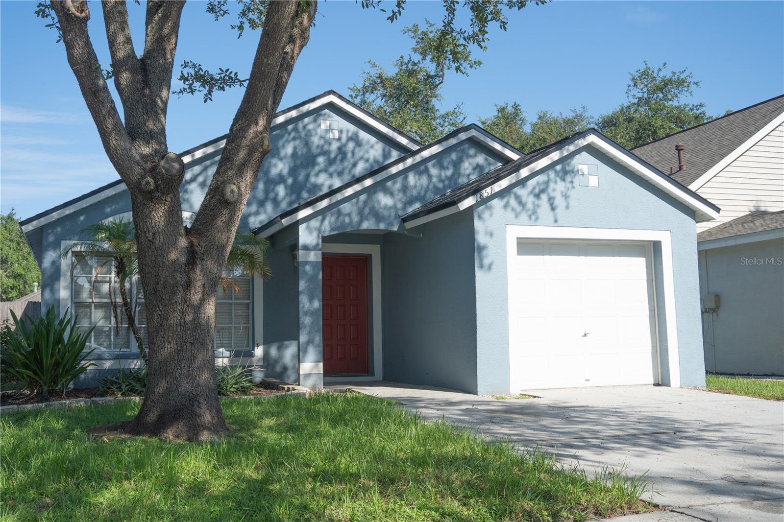 1851 Falling Star Ln Property Photo 2
