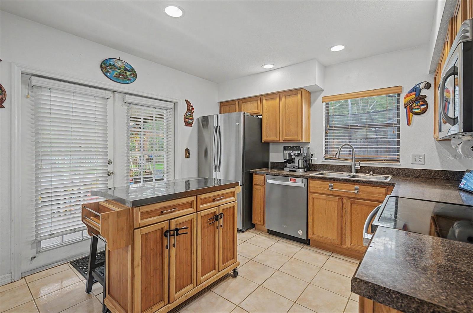16317 Caliente Pl Property Photo 8