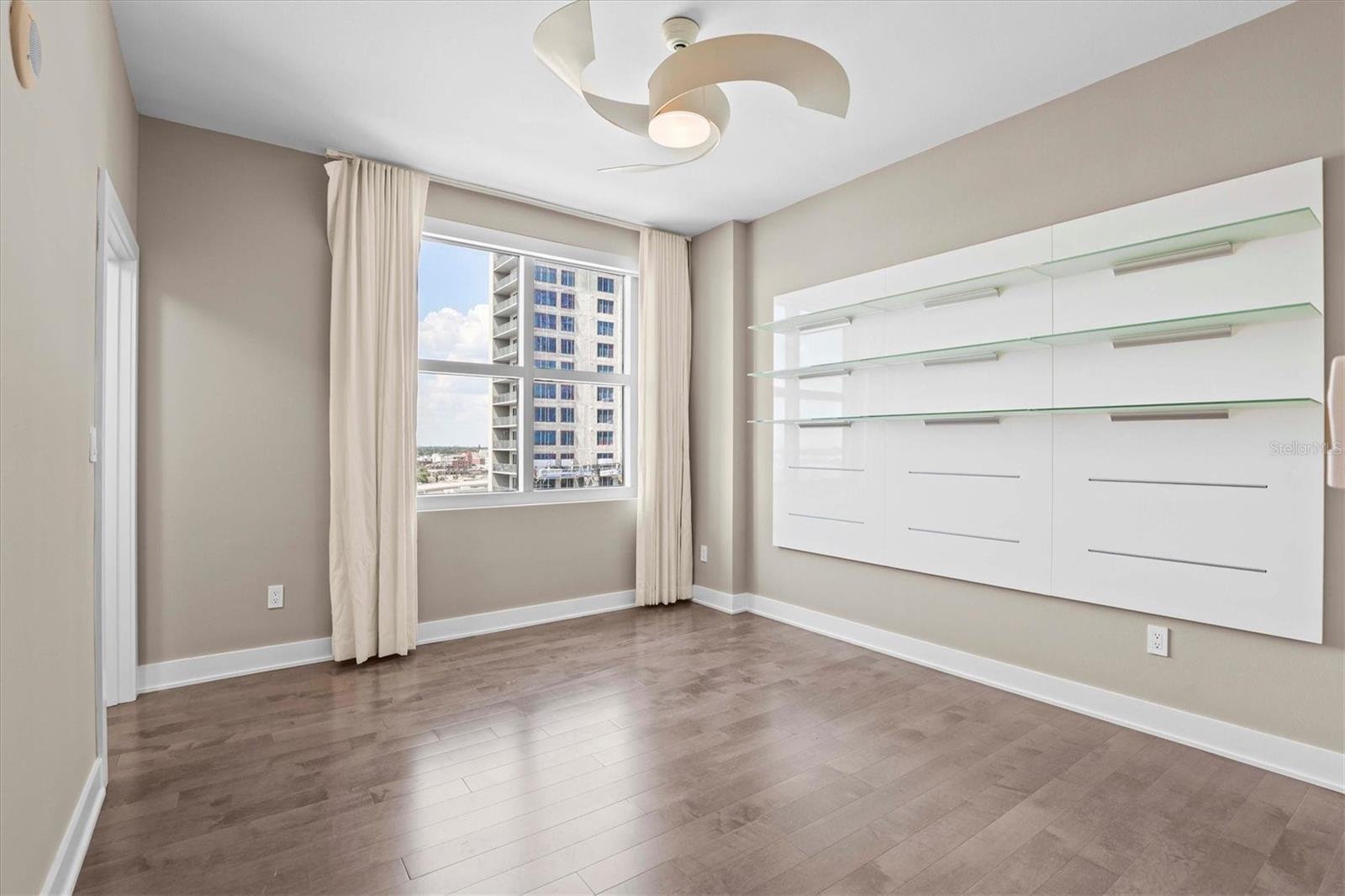 1120 E Kennedy Blvd #1216 Property Photo 19