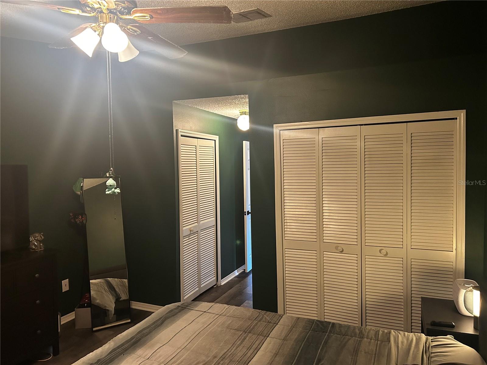 2118 Fletchers Point Cir Property Photo 14