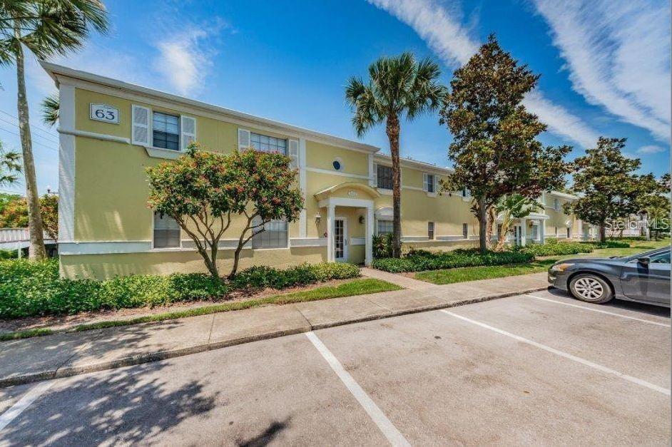 3889 Pompano Dr Se #c Property Photo 3