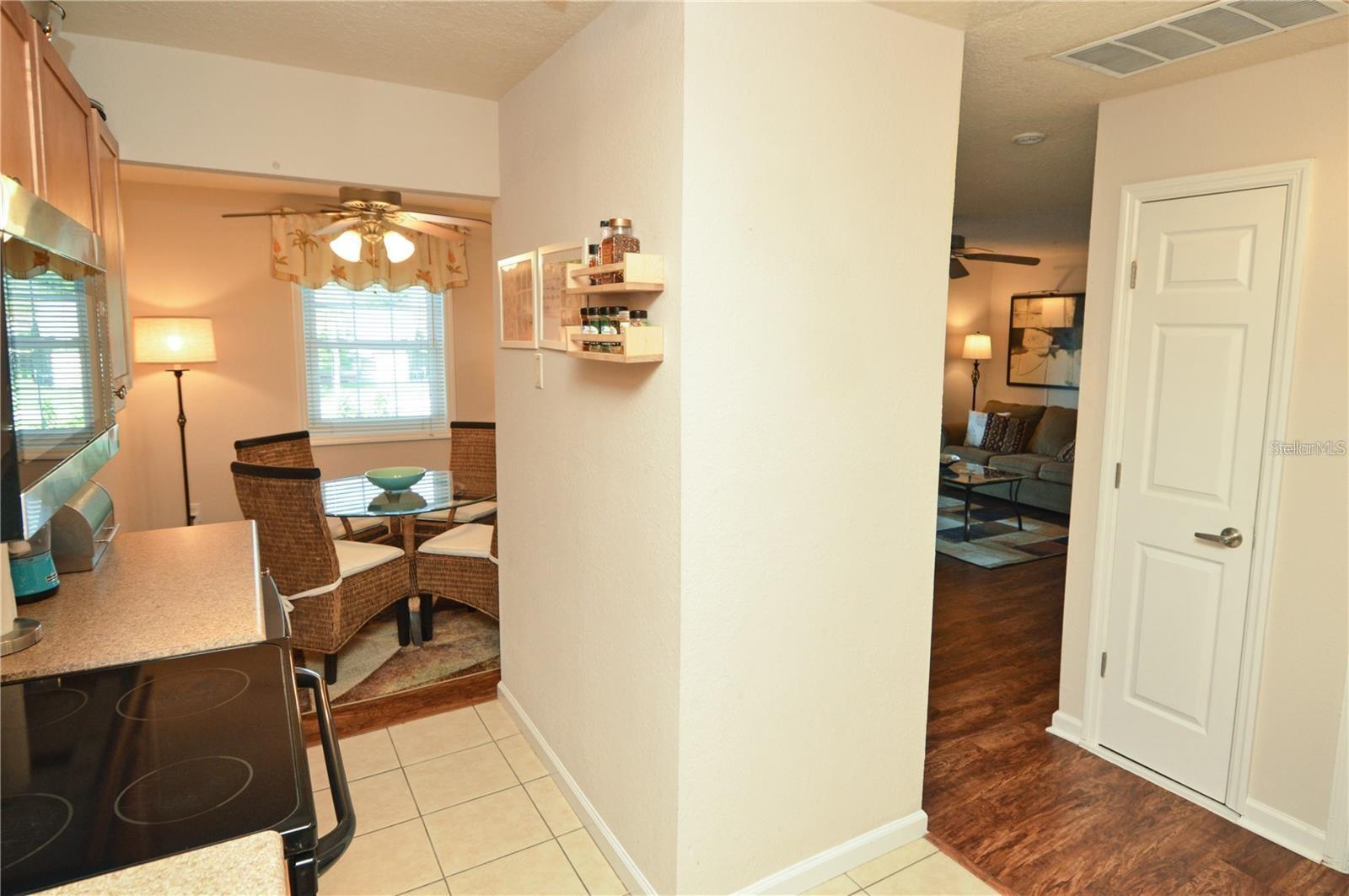 3889 Pompano Dr Se #c Property Photo 11
