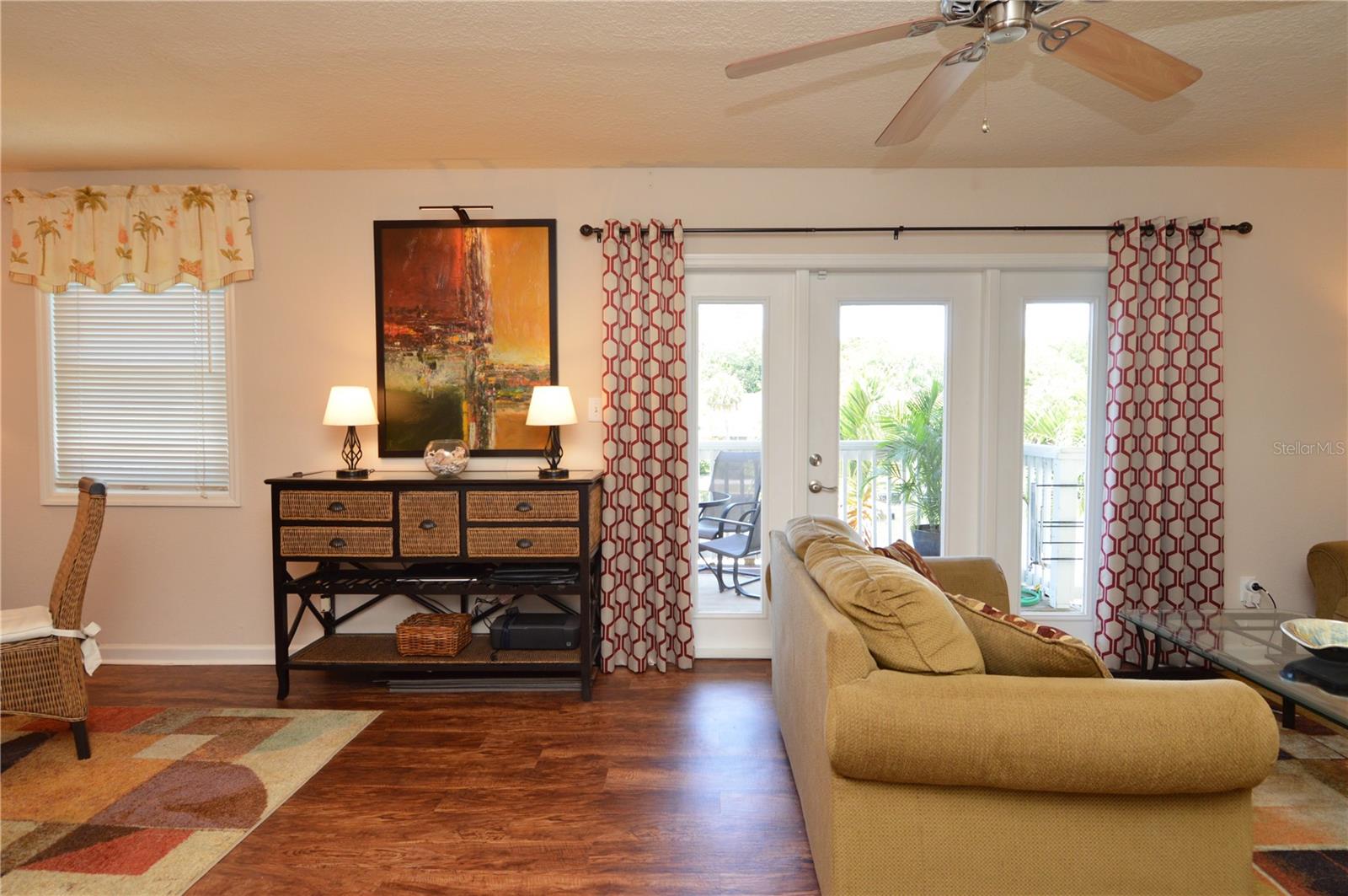 3889 Pompano Dr Se #c Property Photo 16