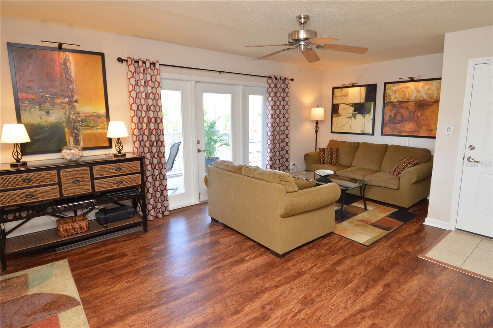 3889 Pompano Dr Se #c Property Photo 17