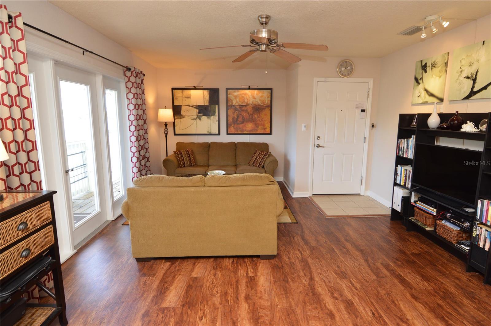 3889 Pompano Dr Se #c Property Photo 18