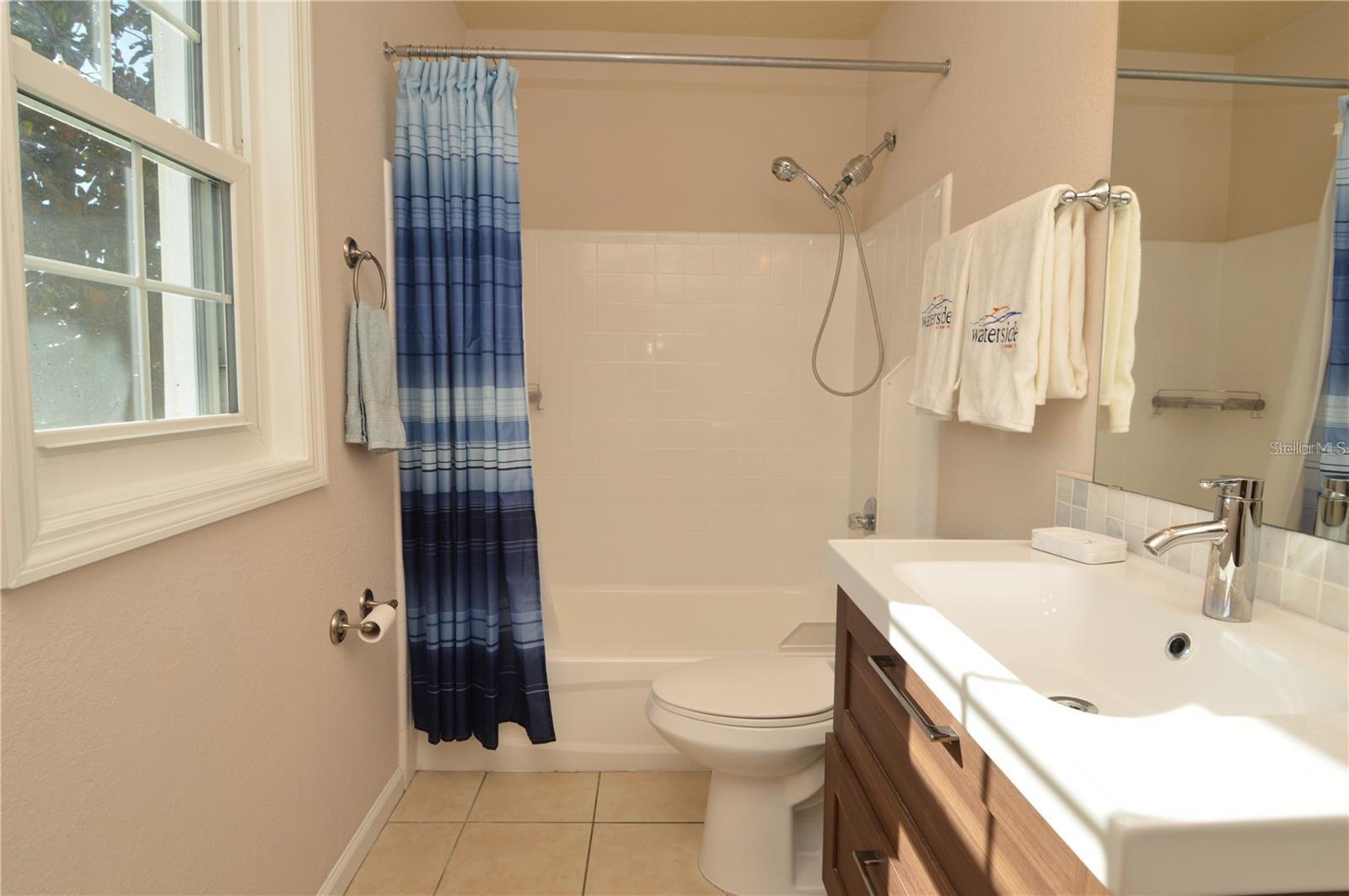 3889 Pompano Dr Se #c Property Photo 22
