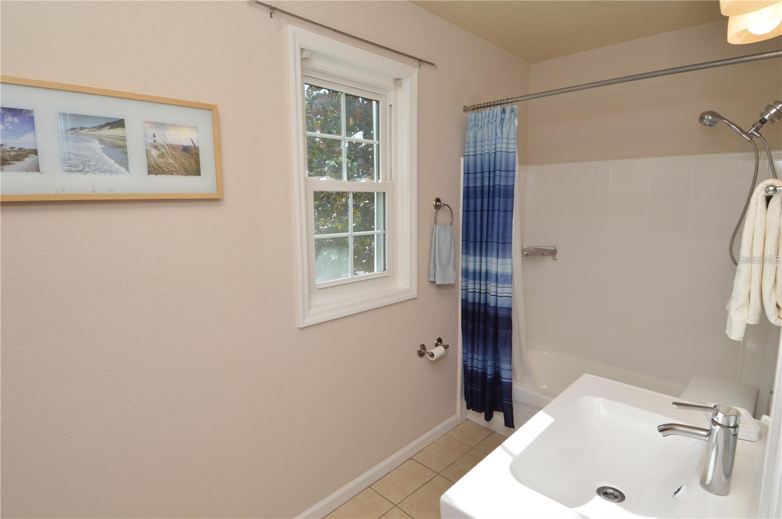 3889 Pompano Dr Se #c Property Photo 23
