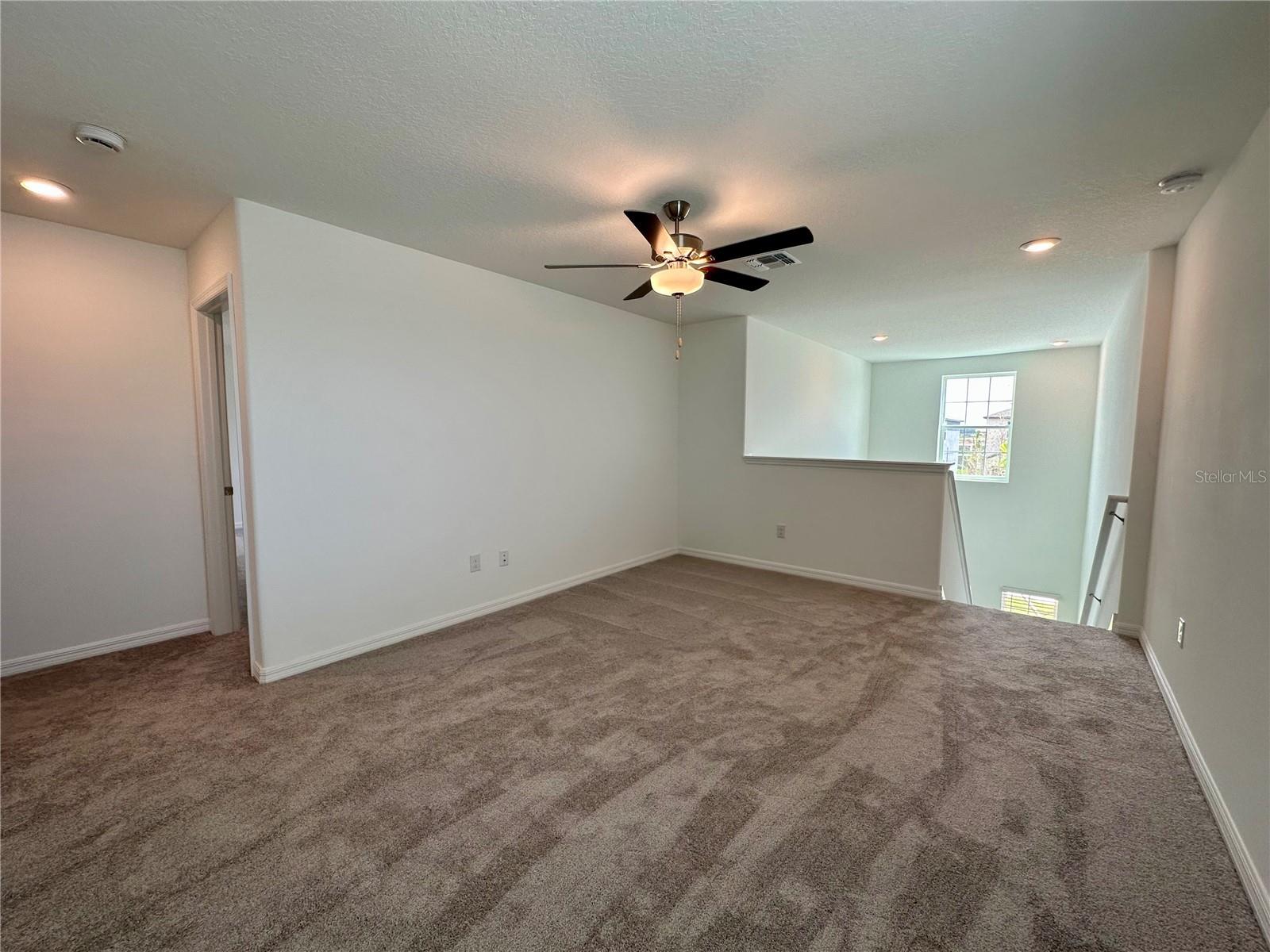 11131 Radiant Shore Loop Property Photo 15