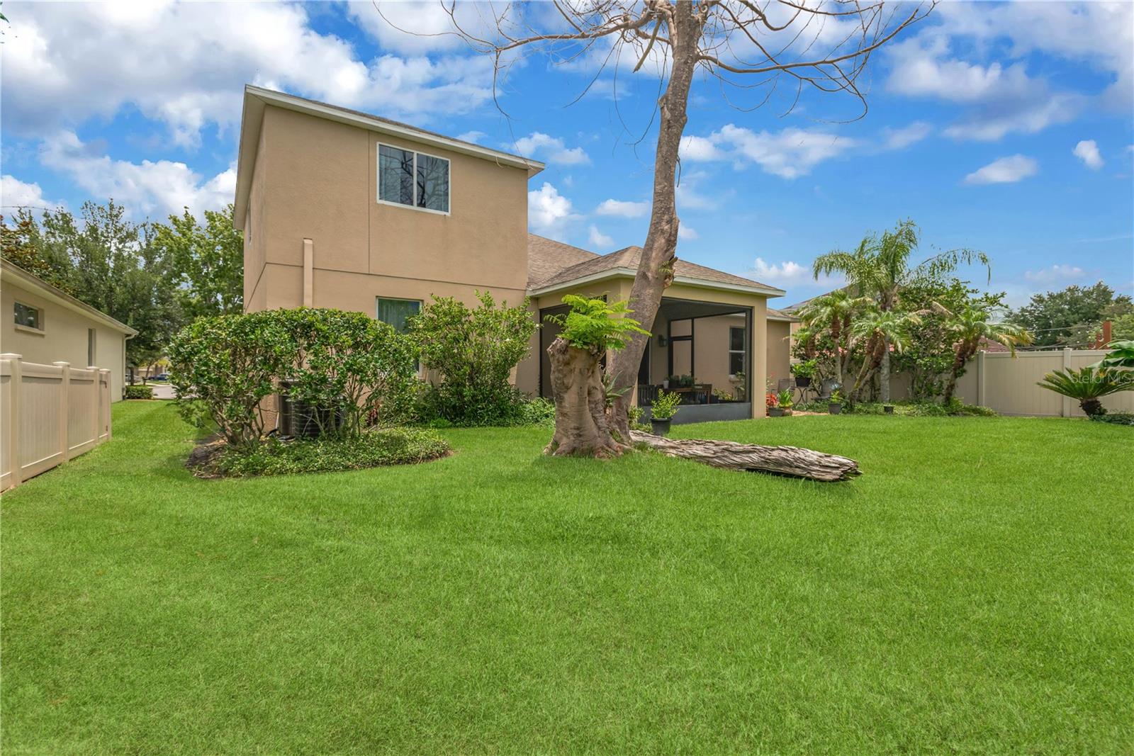 10859 Breaking Rocks Dr Property Photo 23