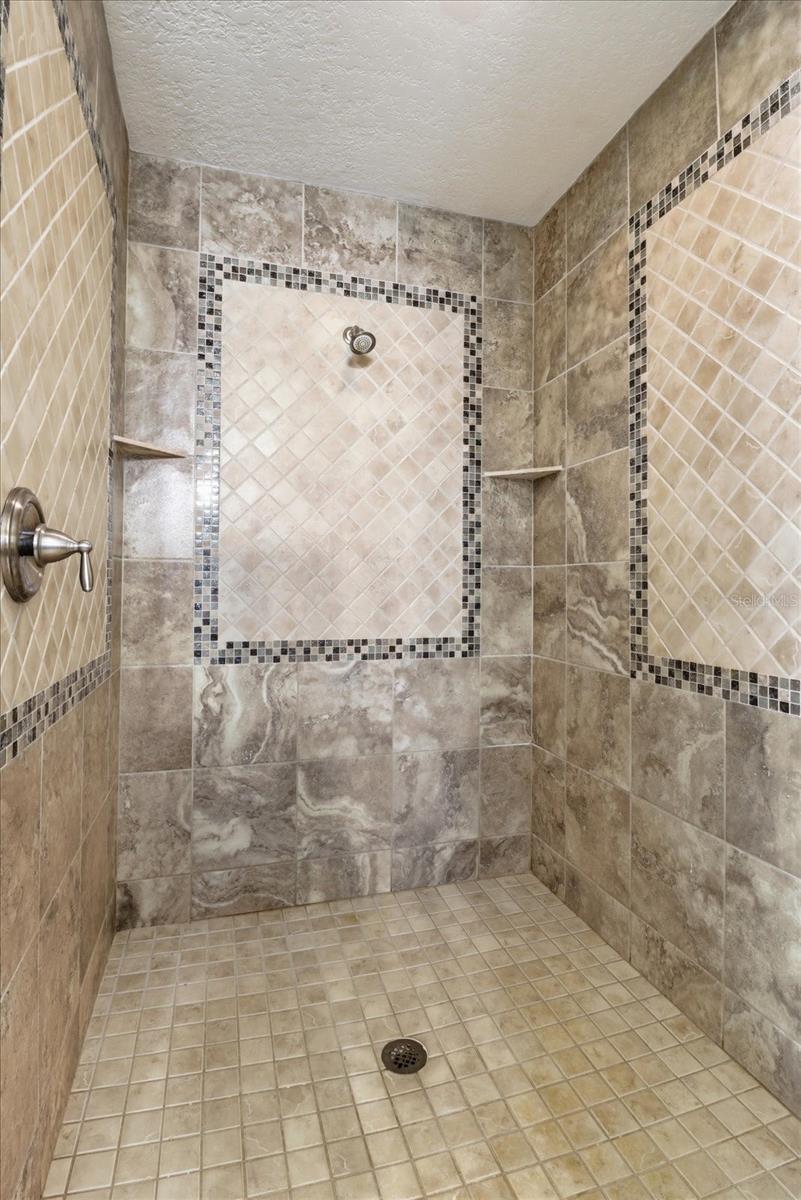 3028 S Davis Lake Dr Property Photo 39