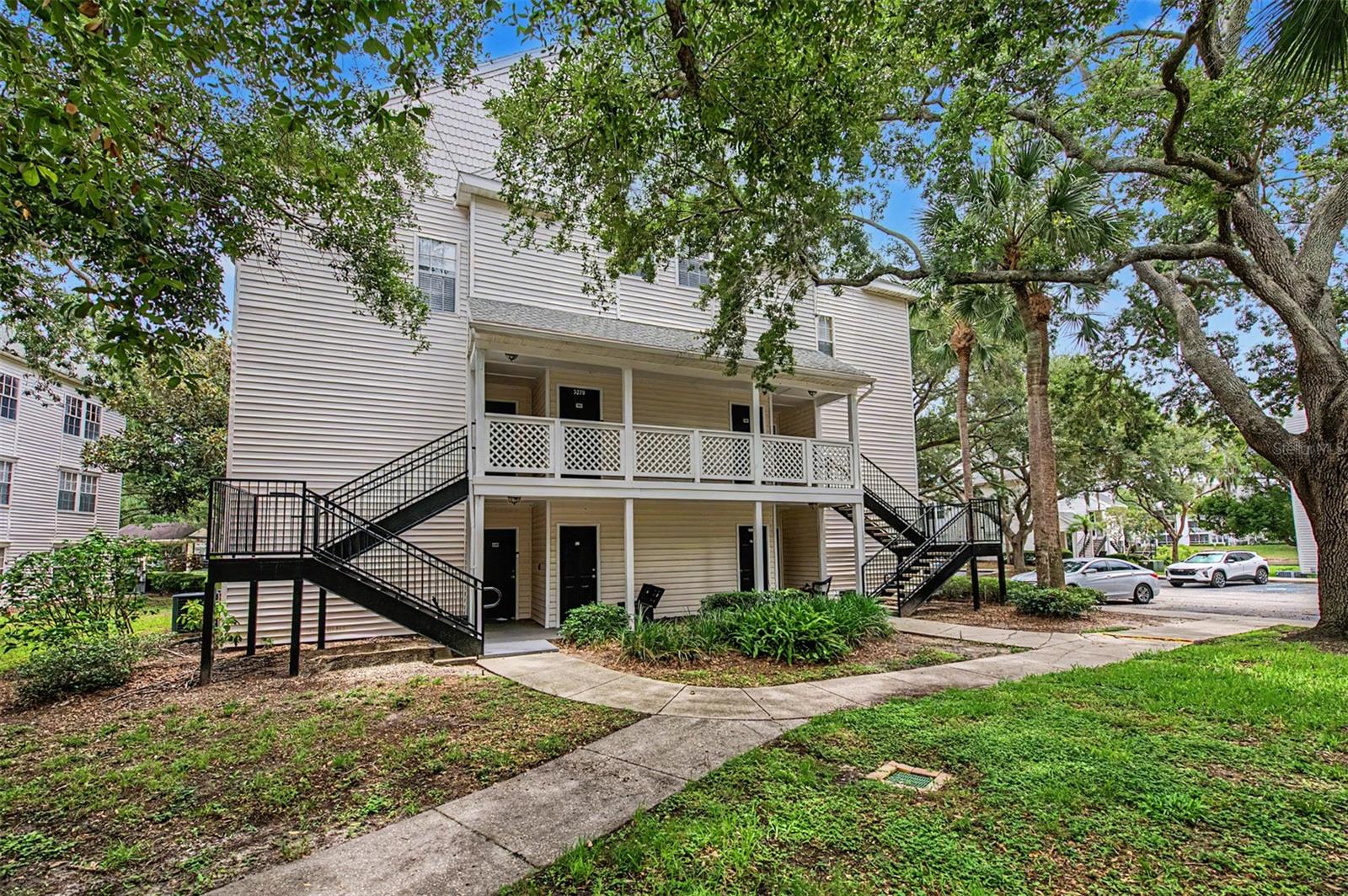 3270 HAVILAND CT #301 Property Photo 1