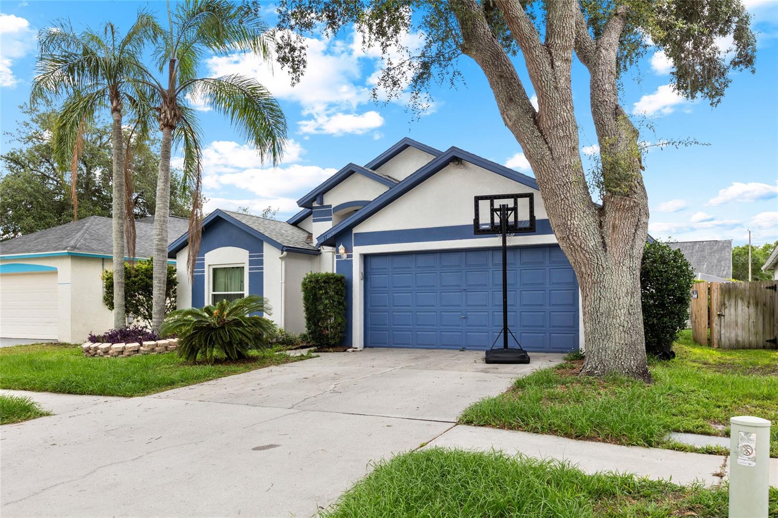 11019 Connacht Way Property Photo 4