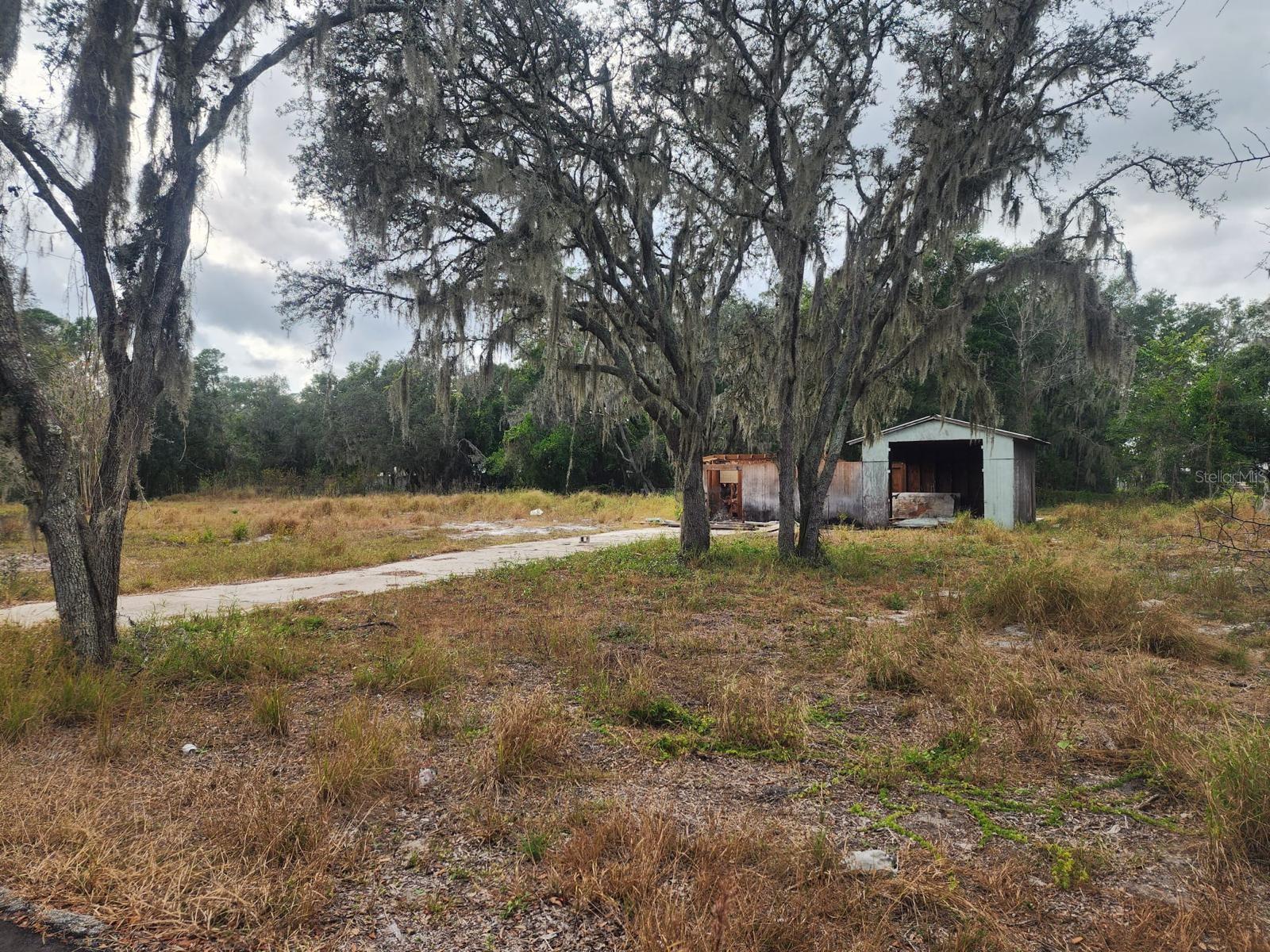 1409 Wilkinson Dr Property Photo 11