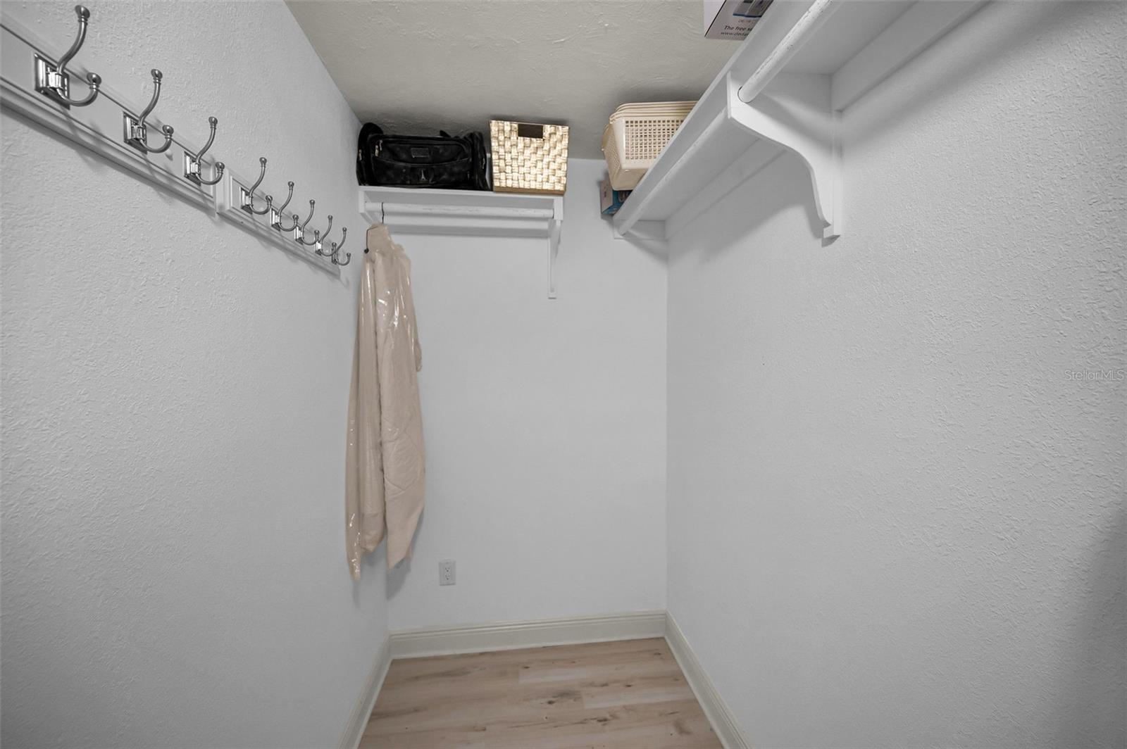 111 17th St Property Photo 60
