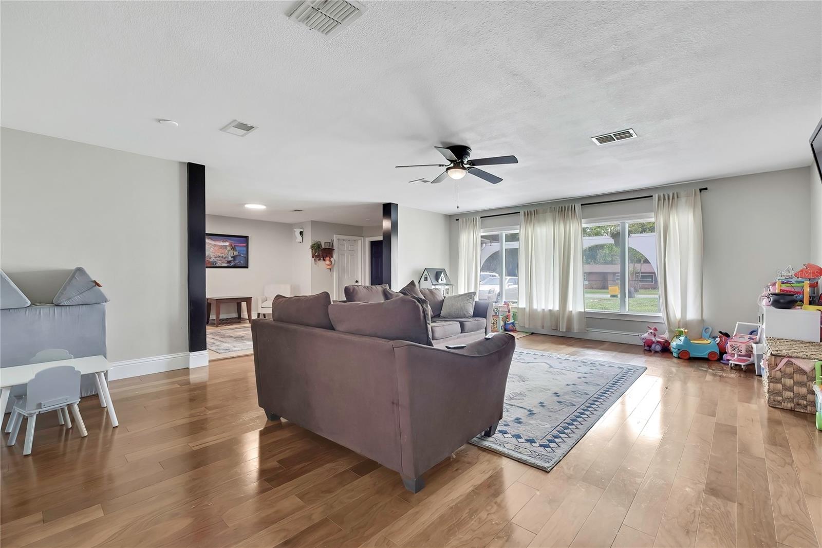 12305 Leanne Dr Property Photo 12