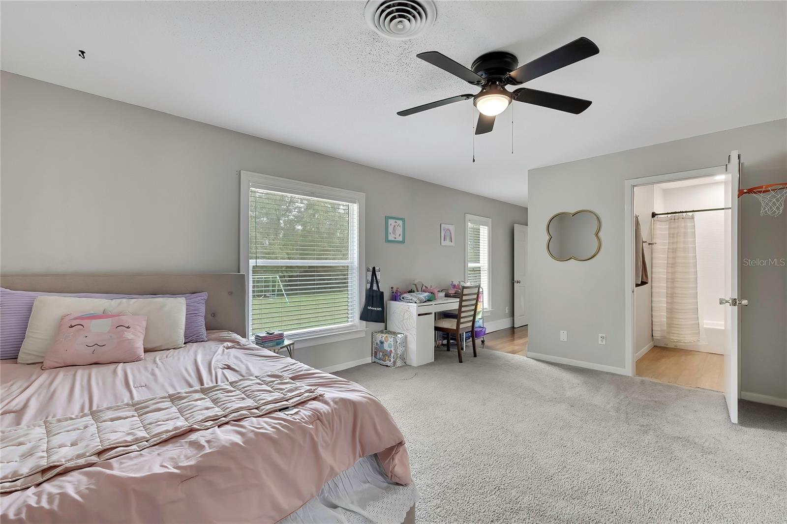 12305 Leanne Dr Property Photo 40