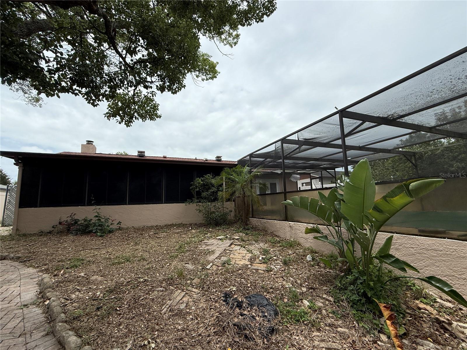 8825 Wabash Ln Property Photo 6
