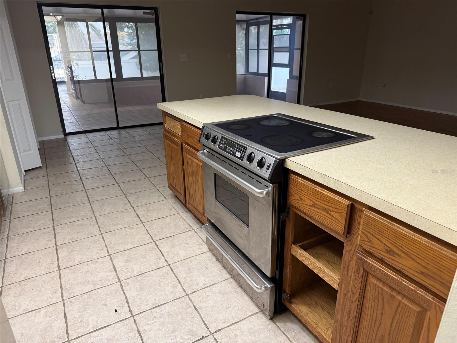 8825 Wabash Ln Property Photo 13