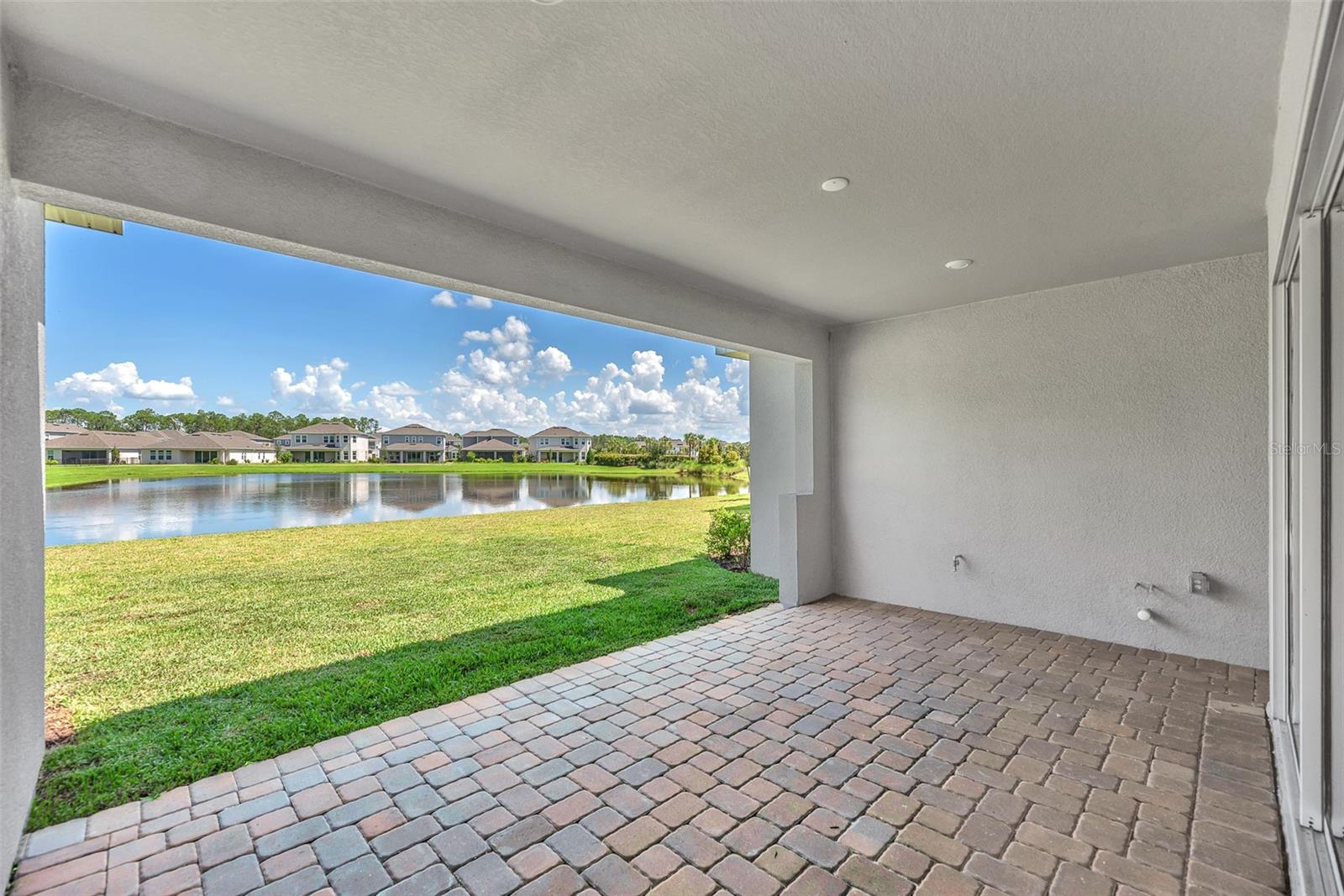 33372 Landsman Loop Property Photo 4
