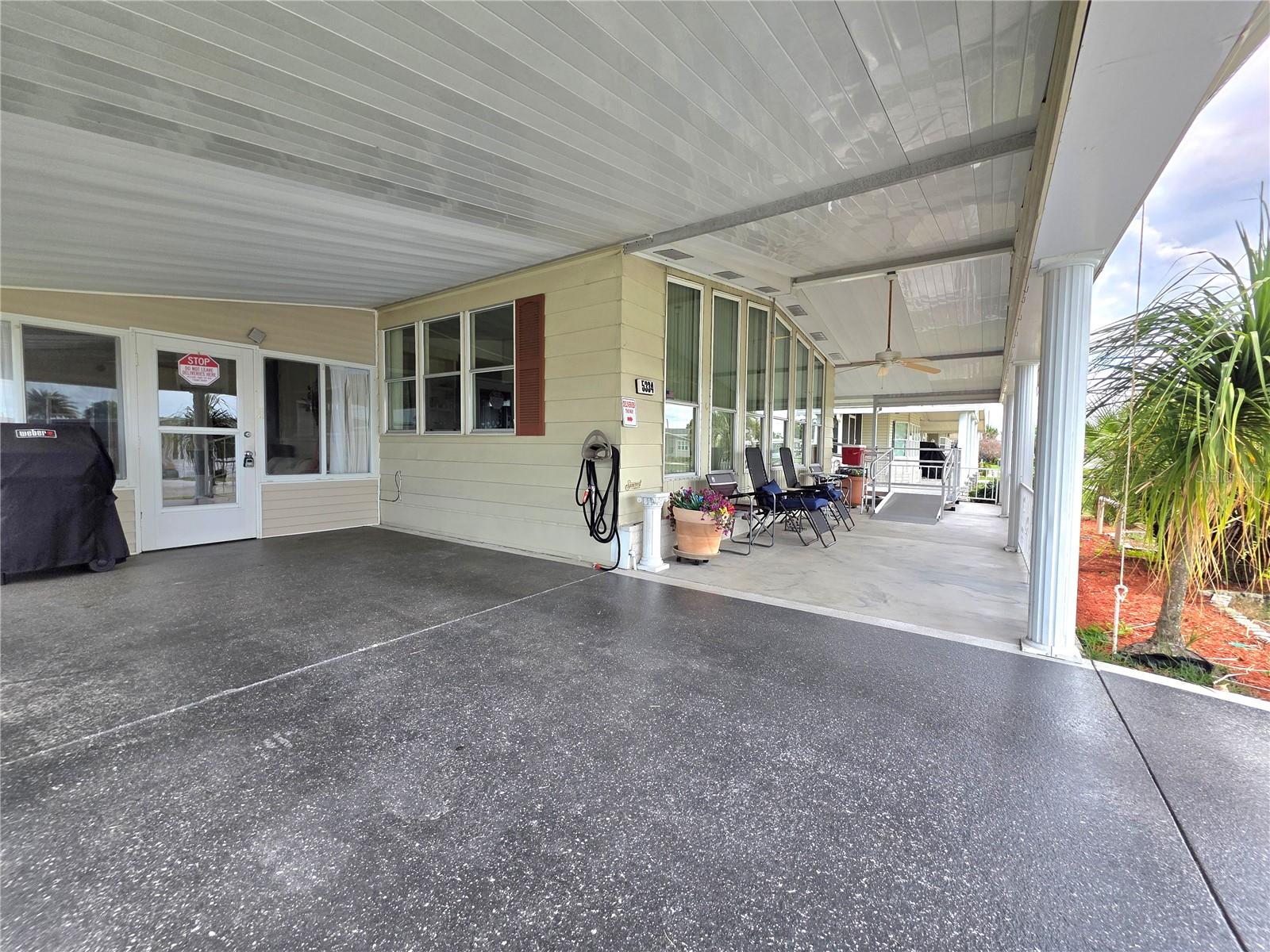 5334 Comanche St Property Photo 8