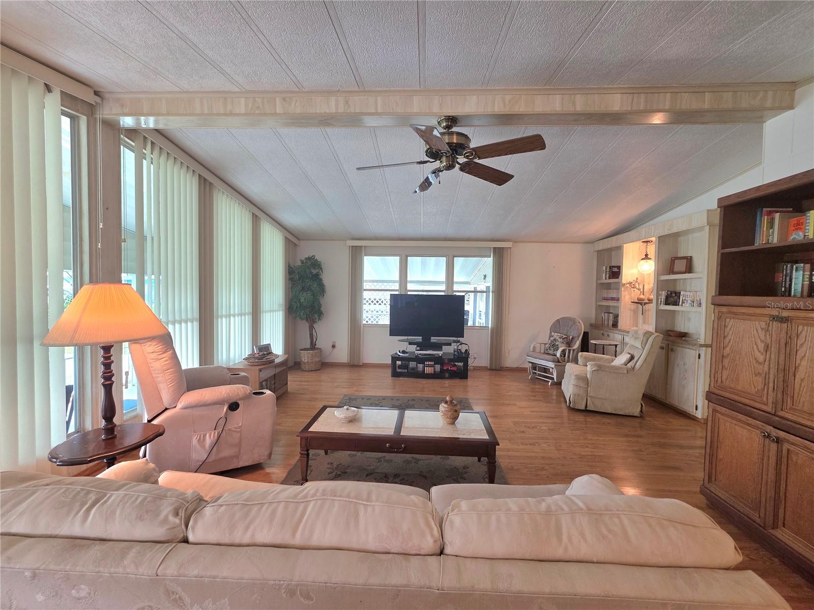 5334 Comanche St Property Photo 22