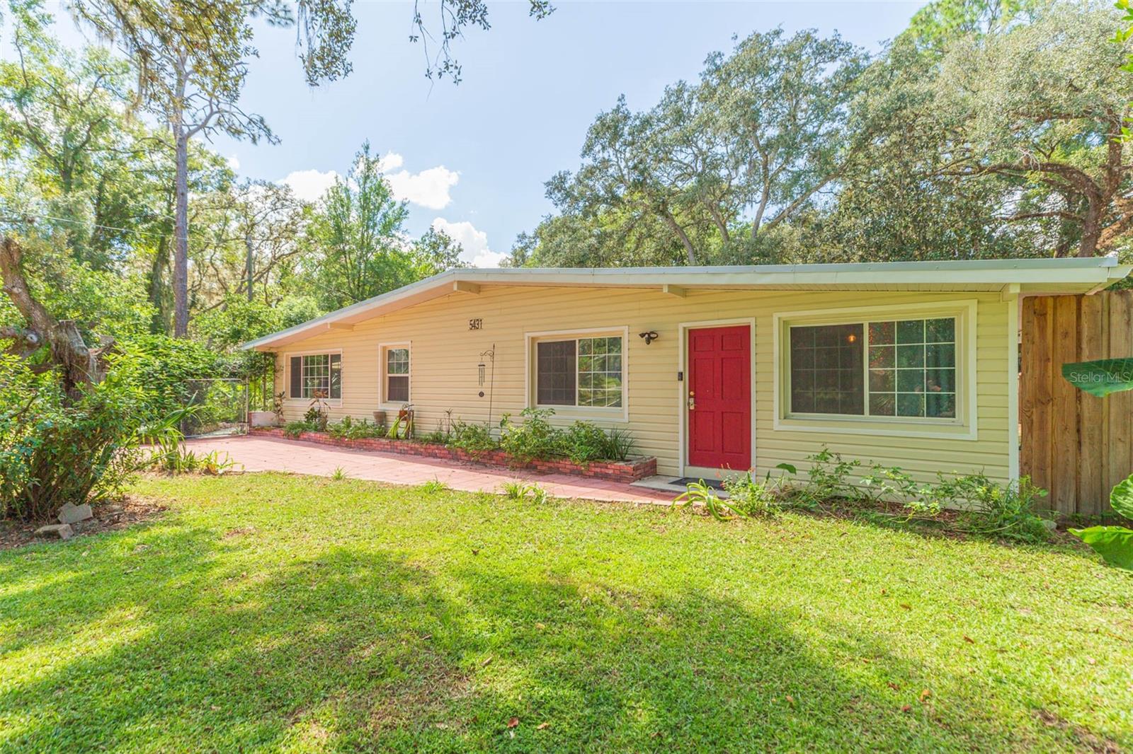 5431 Tower St Property Photo 5