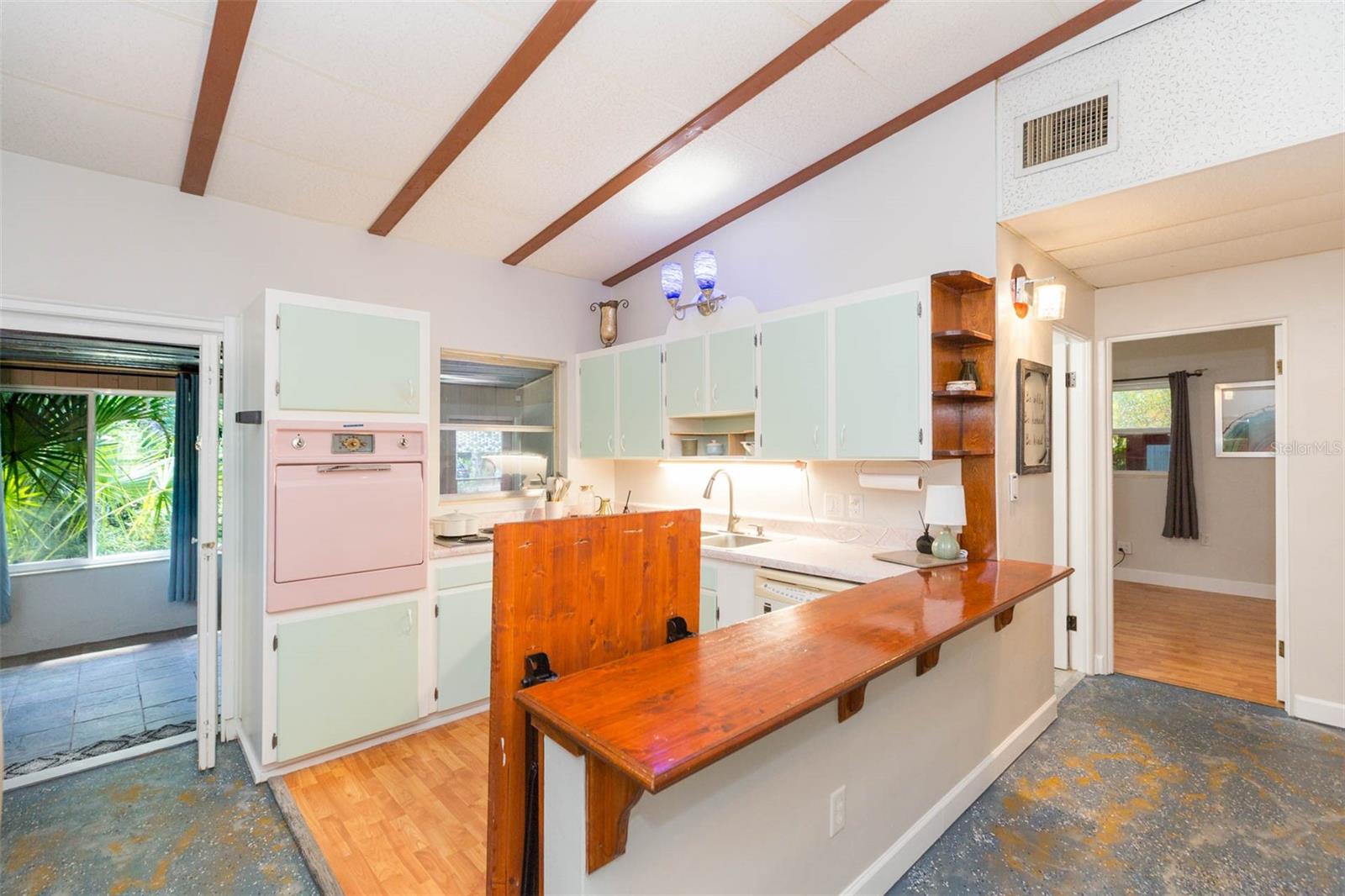 5431 Tower St Property Photo 20