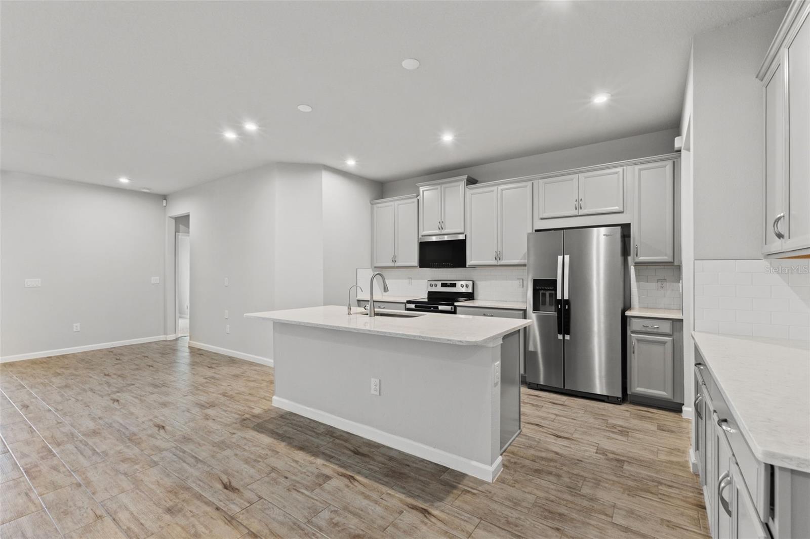 4221 Cloud Hopper Way Property Photo 11