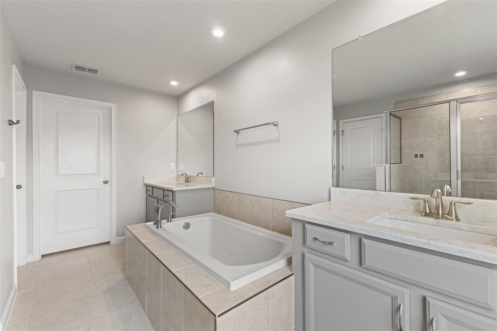 4221 Cloud Hopper Way Property Photo 35
