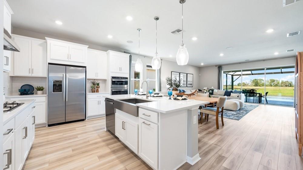 12817 Dockyard Trl Property Photo 6
